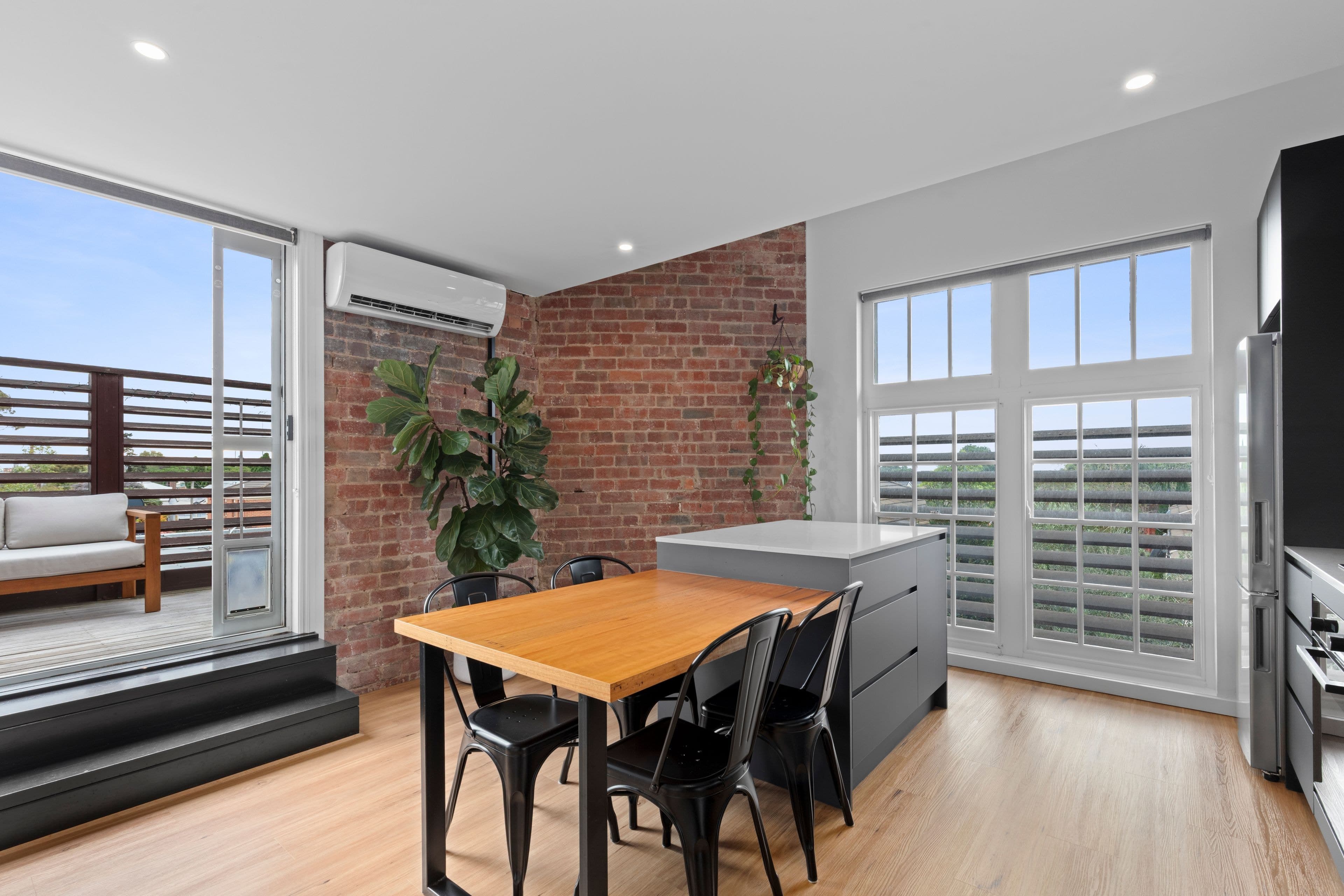 12/209 Melbourne Road, Rippleside VIC 3215, Rippleside - Image 1
