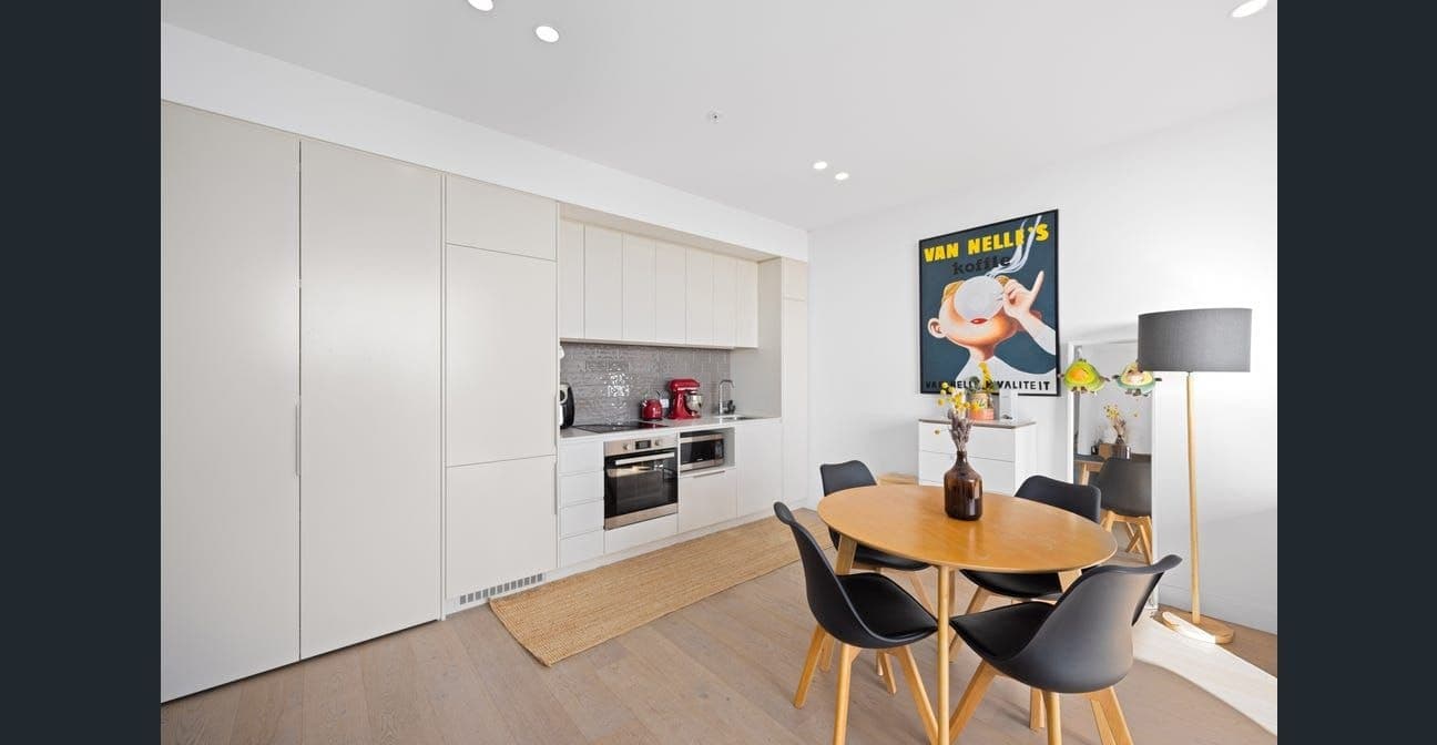 1704/156 Wright Street, Adelaide SA 5000, Adelaide - Thumbnail 2