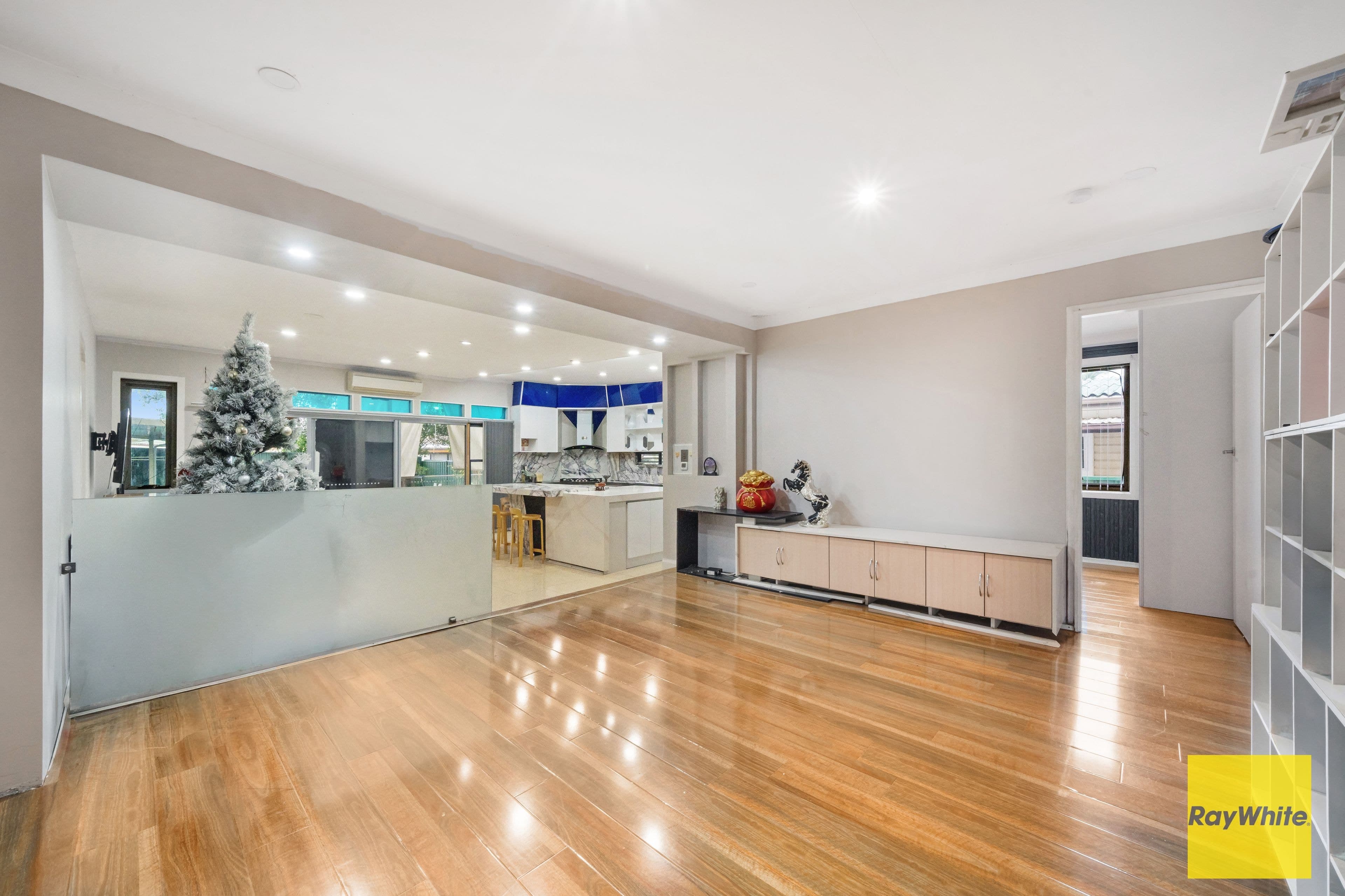 10 Farningham Street, Mount Pritchard NSW 2170, Mount Pritchard - Thumbnail 3