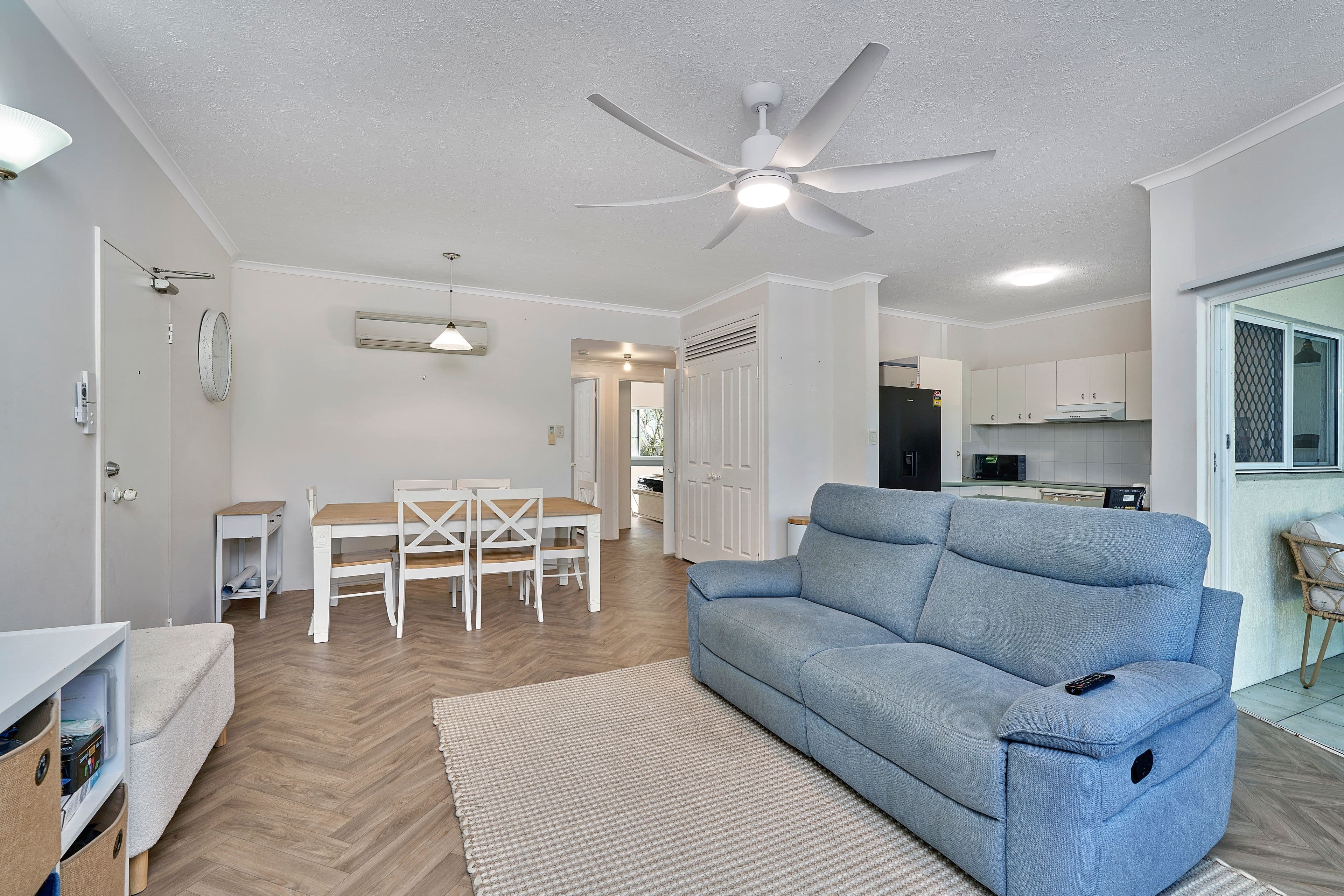 6/98-100 Moore Street, Trinity Beach QLD 4879, Trinity Beach - Thumbnail 3