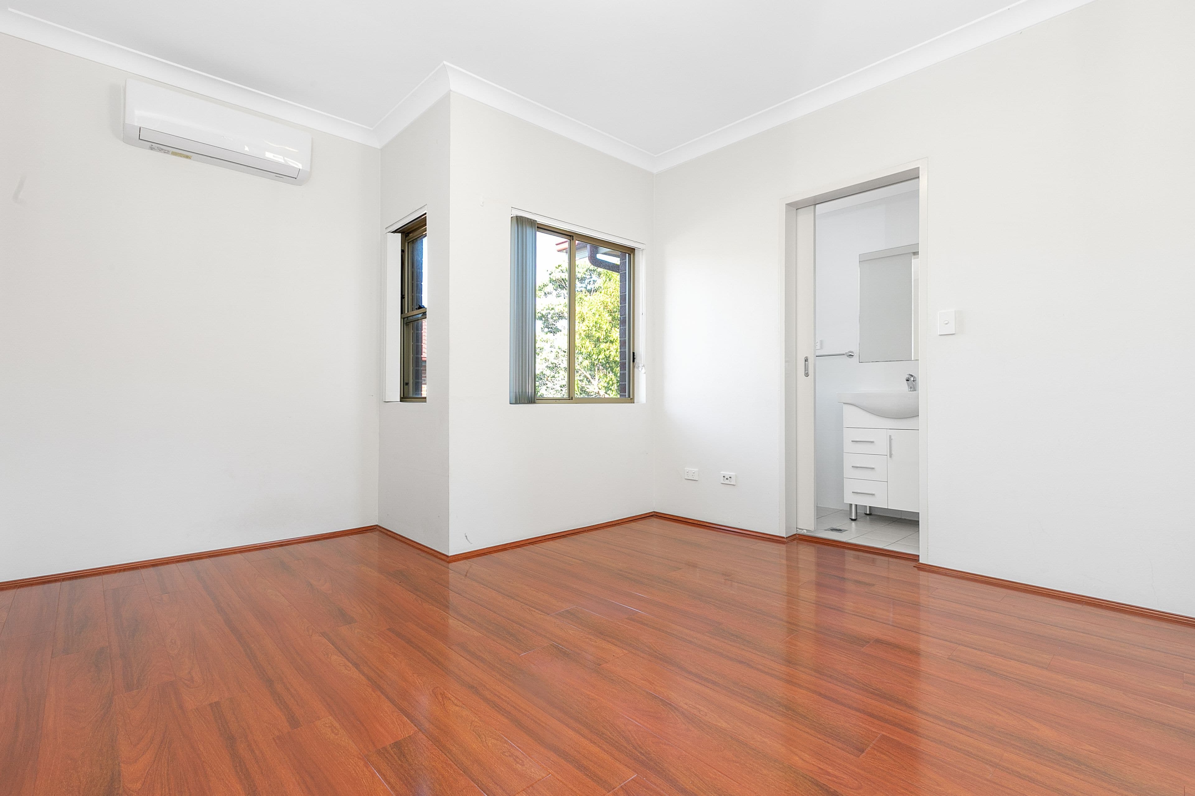 2/5-9 Hill Street, Campsie NSW 2194, Campsie - Thumbnail 5