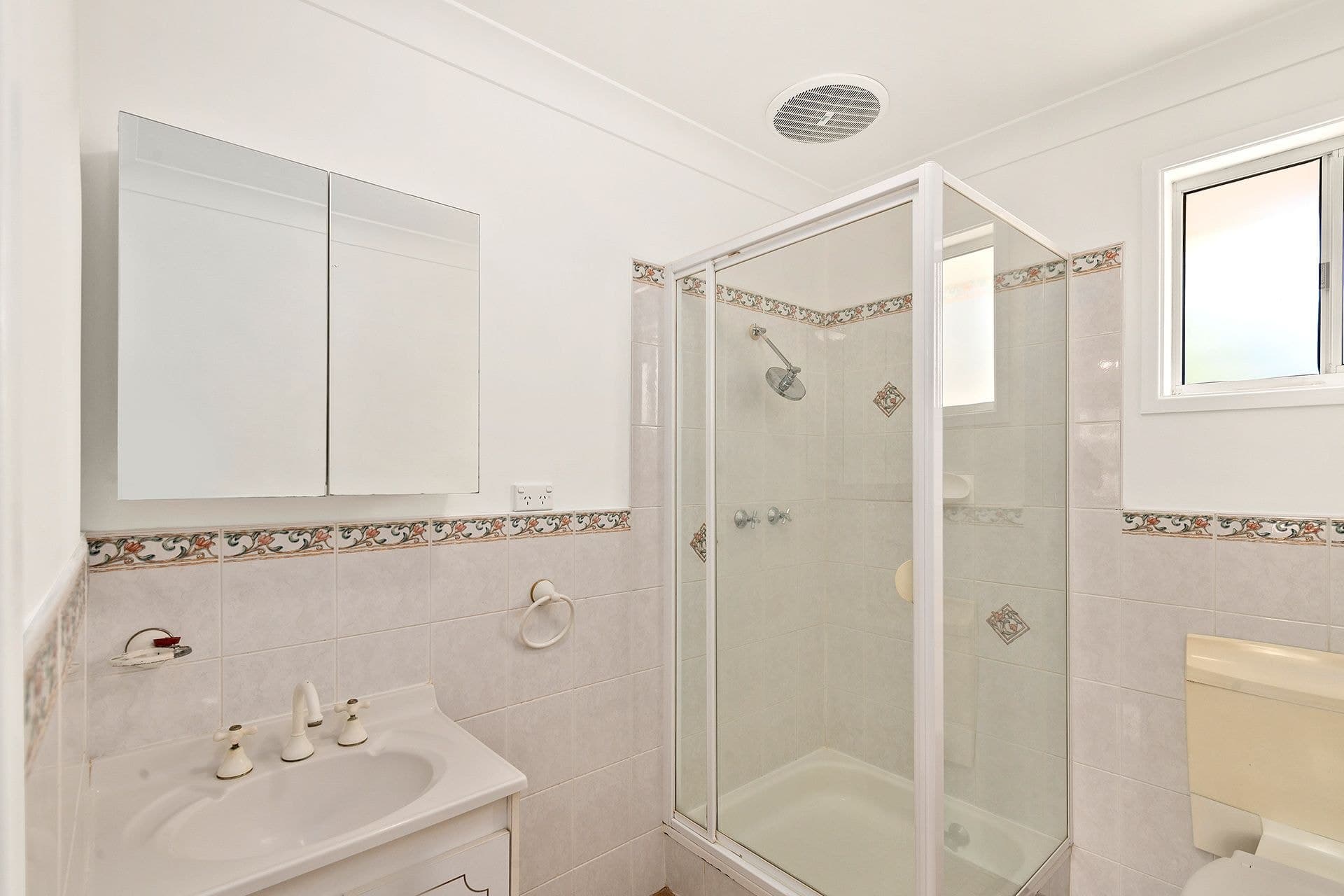 4 Paul Crescent, Moss Vale NSW 2577, Moss Vale - Thumbnail 8