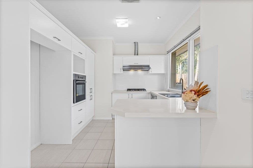 1/66 Blackburn Road, Doncaster East VIC 3109, Doncaster East - Thumbnail 3