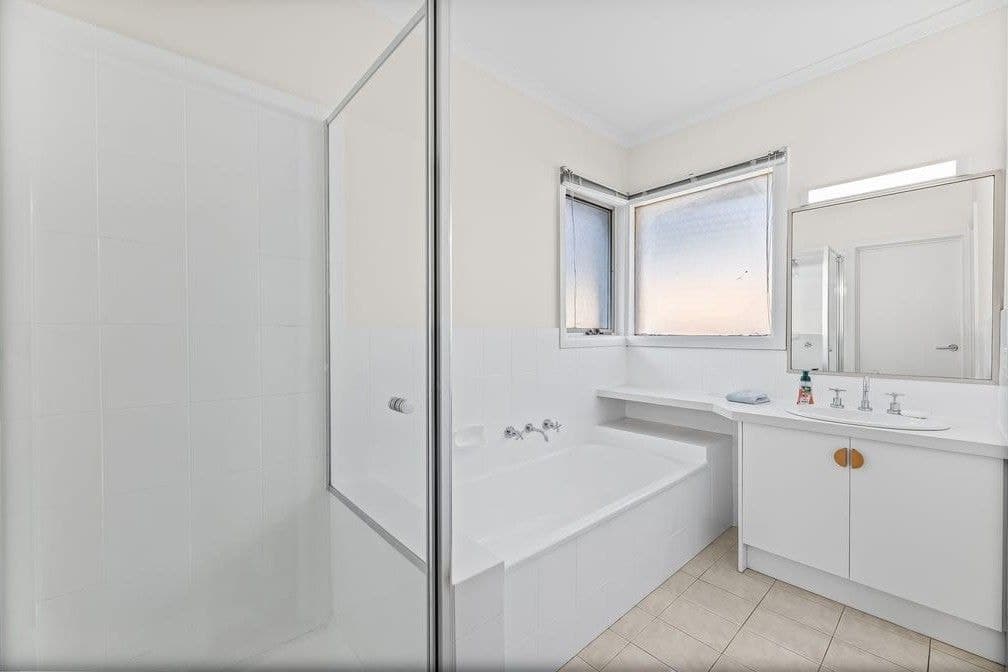 1/66 Blackburn Road, Doncaster East VIC 3109, Doncaster East - Thumbnail 8