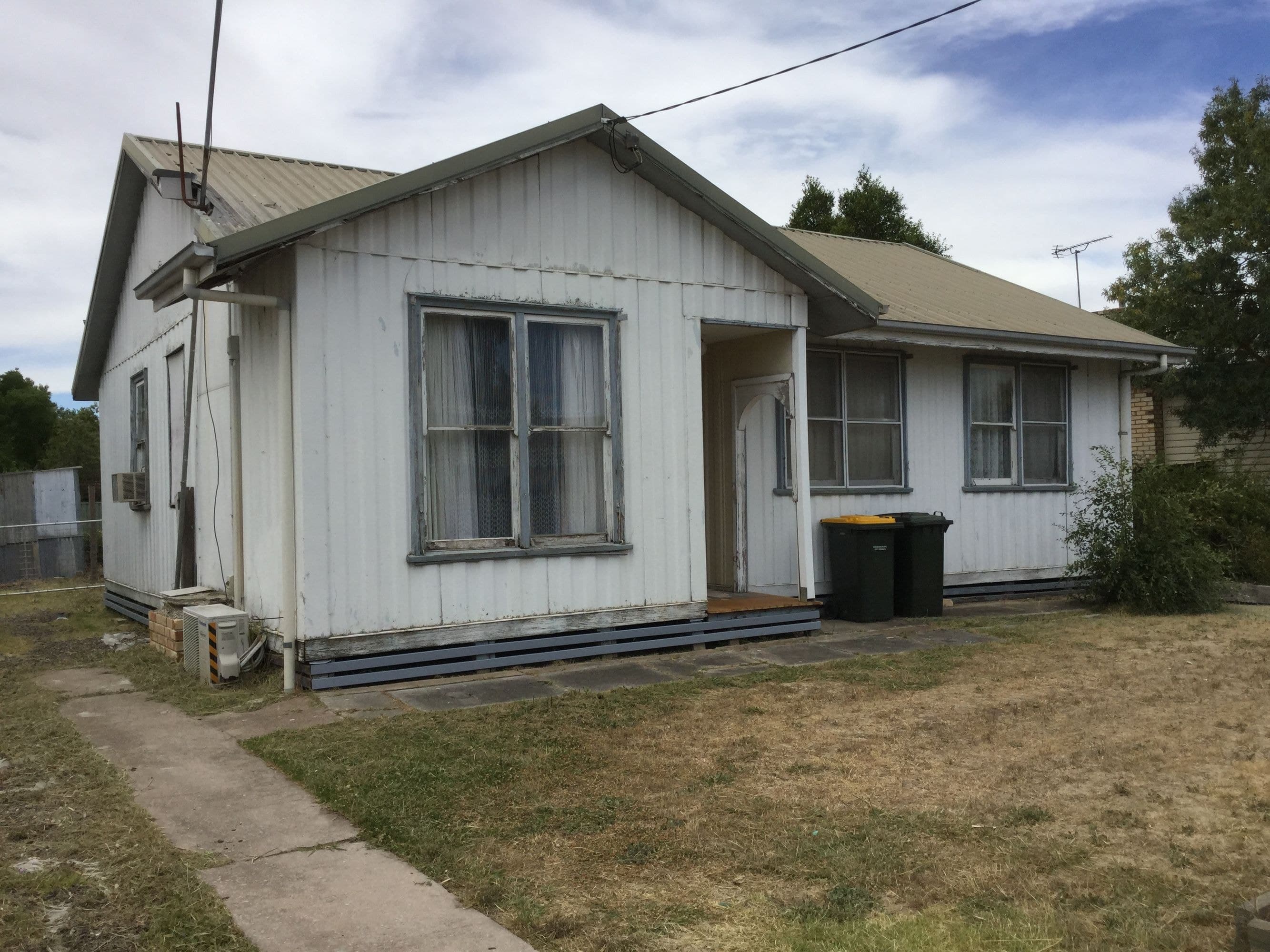 24 Philip Street, Horsham, VIC 3400, Horsham - Thumbnail 2