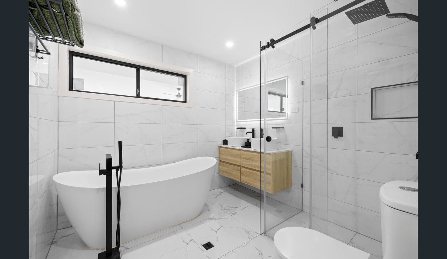 19 Blamey Avenue, Mill Park VIC 3082, Mill Park - Thumbnail 7