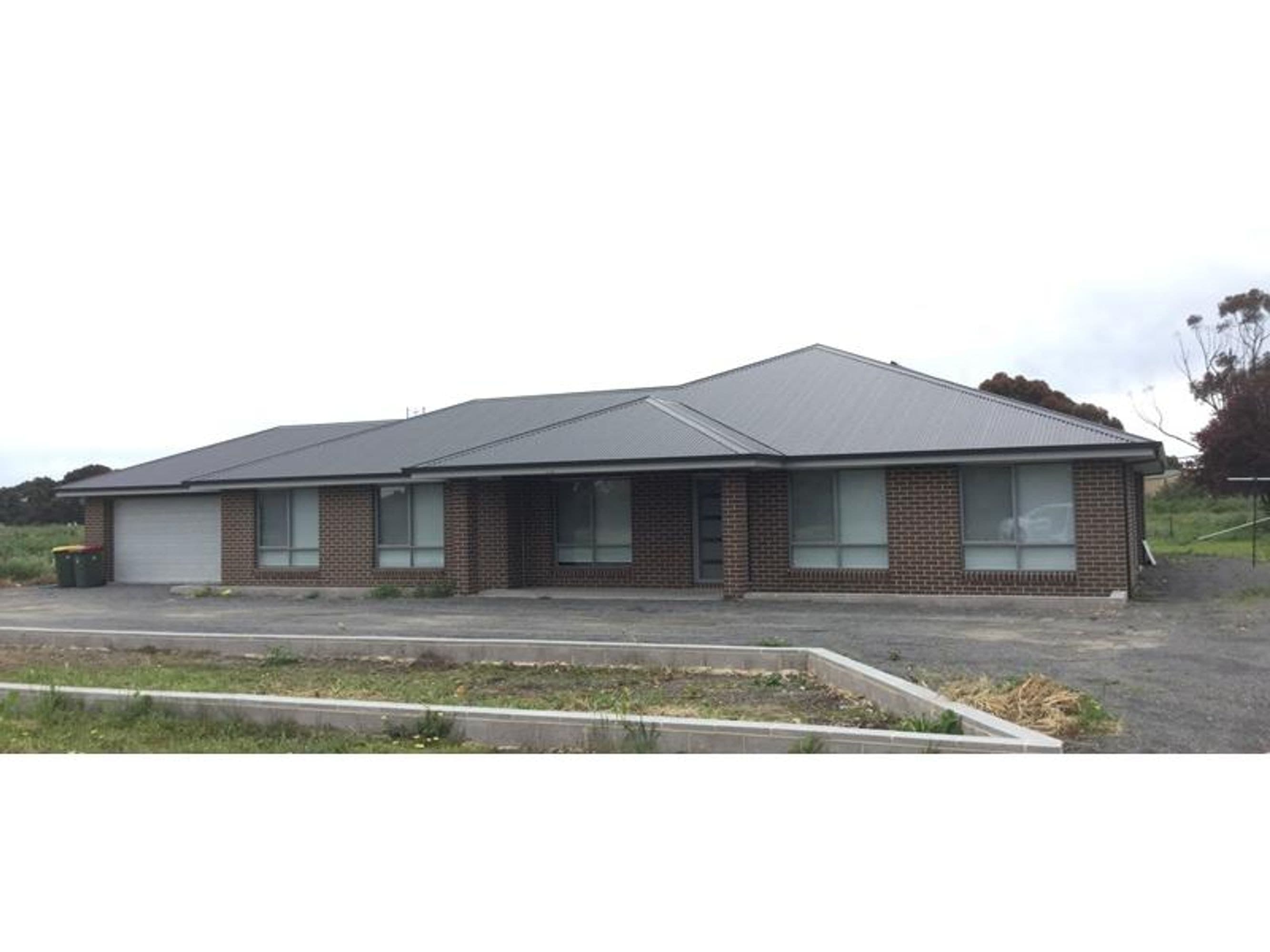 32 Holes Road, Horsham VIC 3400, Horsham - Image 1