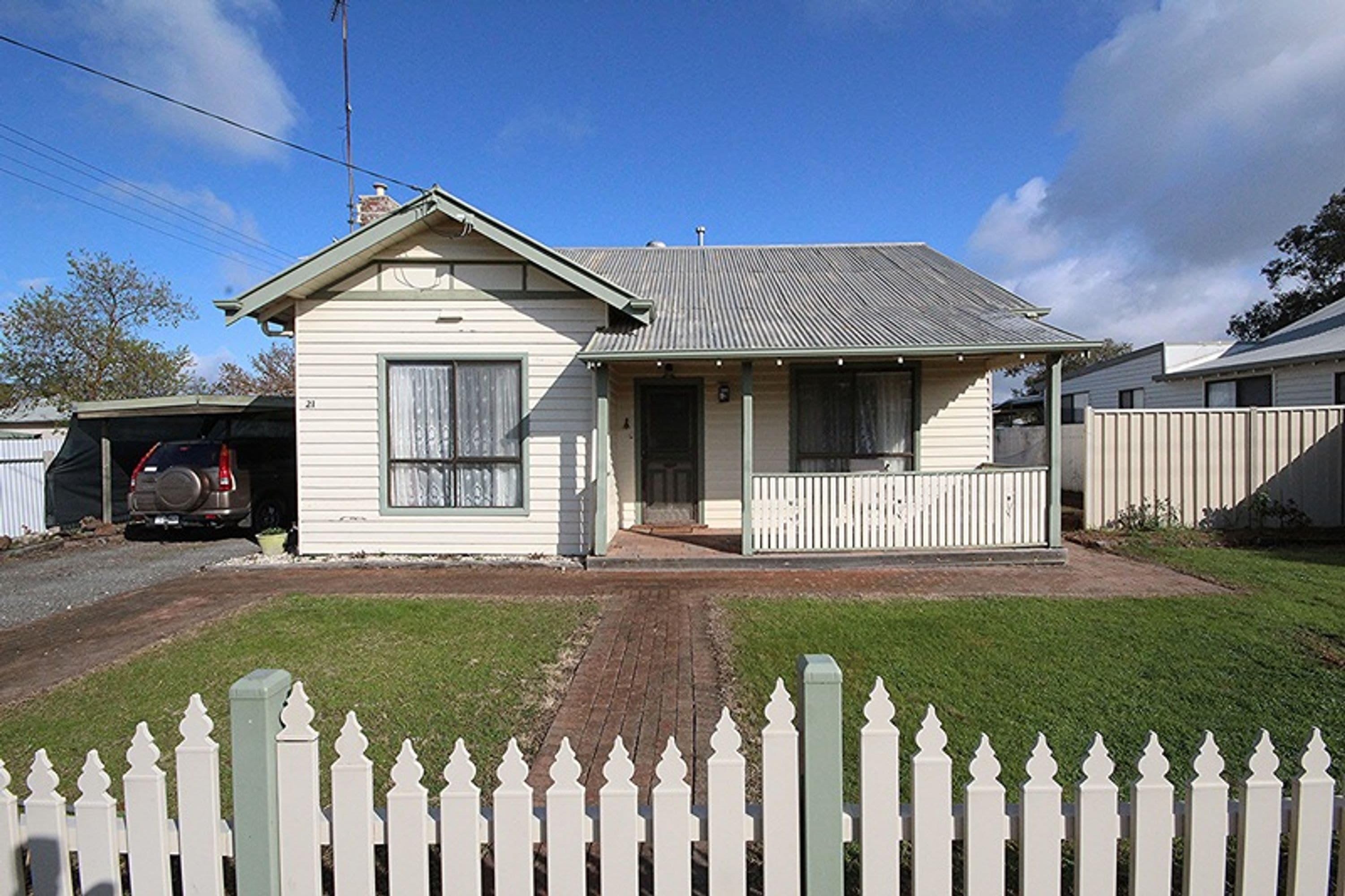 21 Errett Street, Horsham VIC 3400, Horsham - Image 1