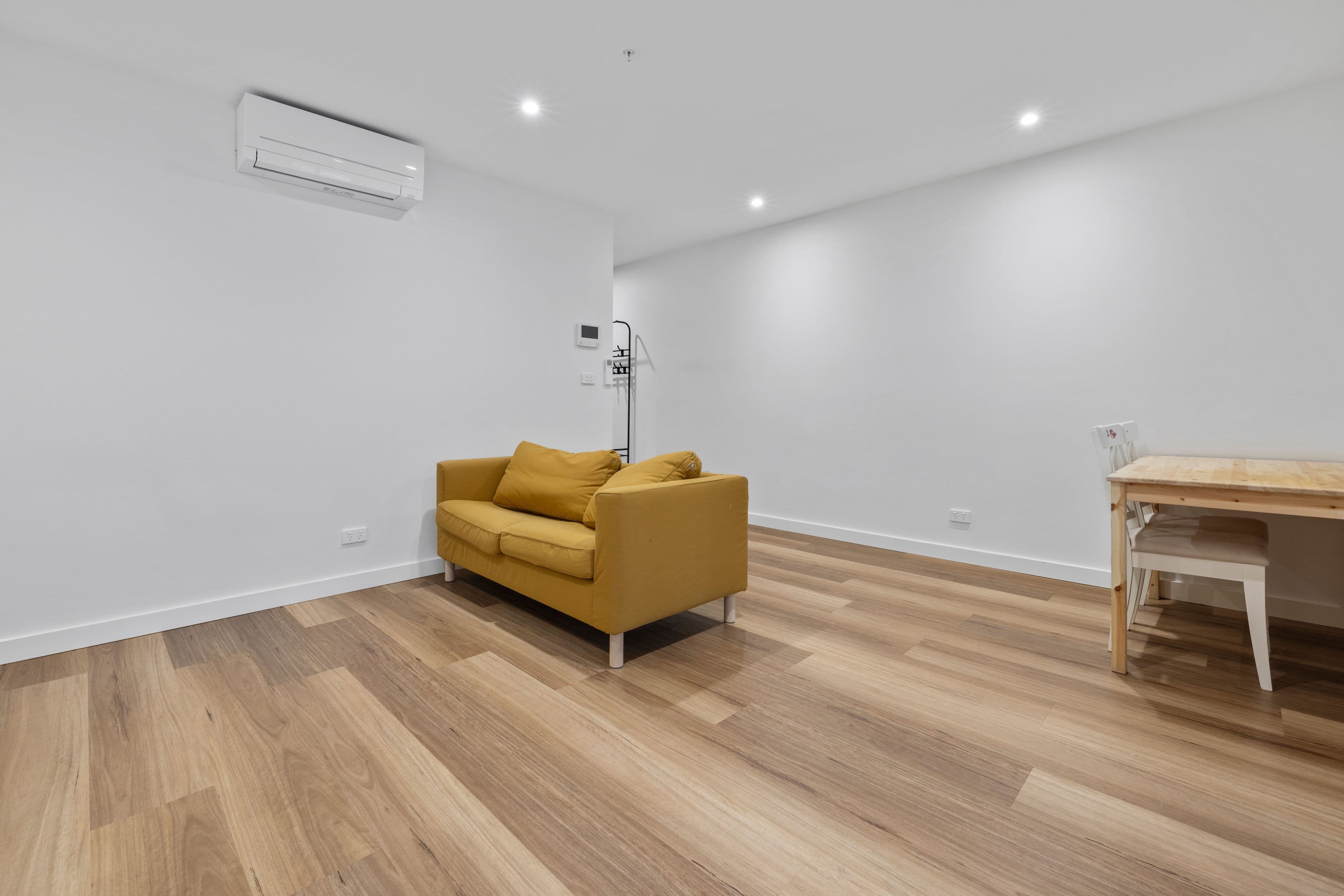 G02/11-13 Koonawarra Street, Clayton VIC 3168, Clayton - Thumbnail 4