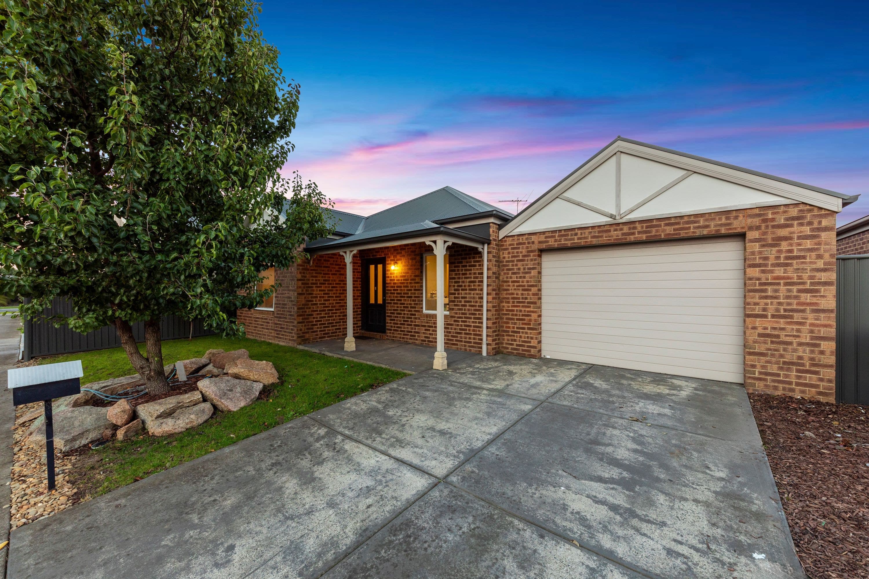 3 Sinclair Walk, Pakenham VIC 3810, Pakenham - Image 1