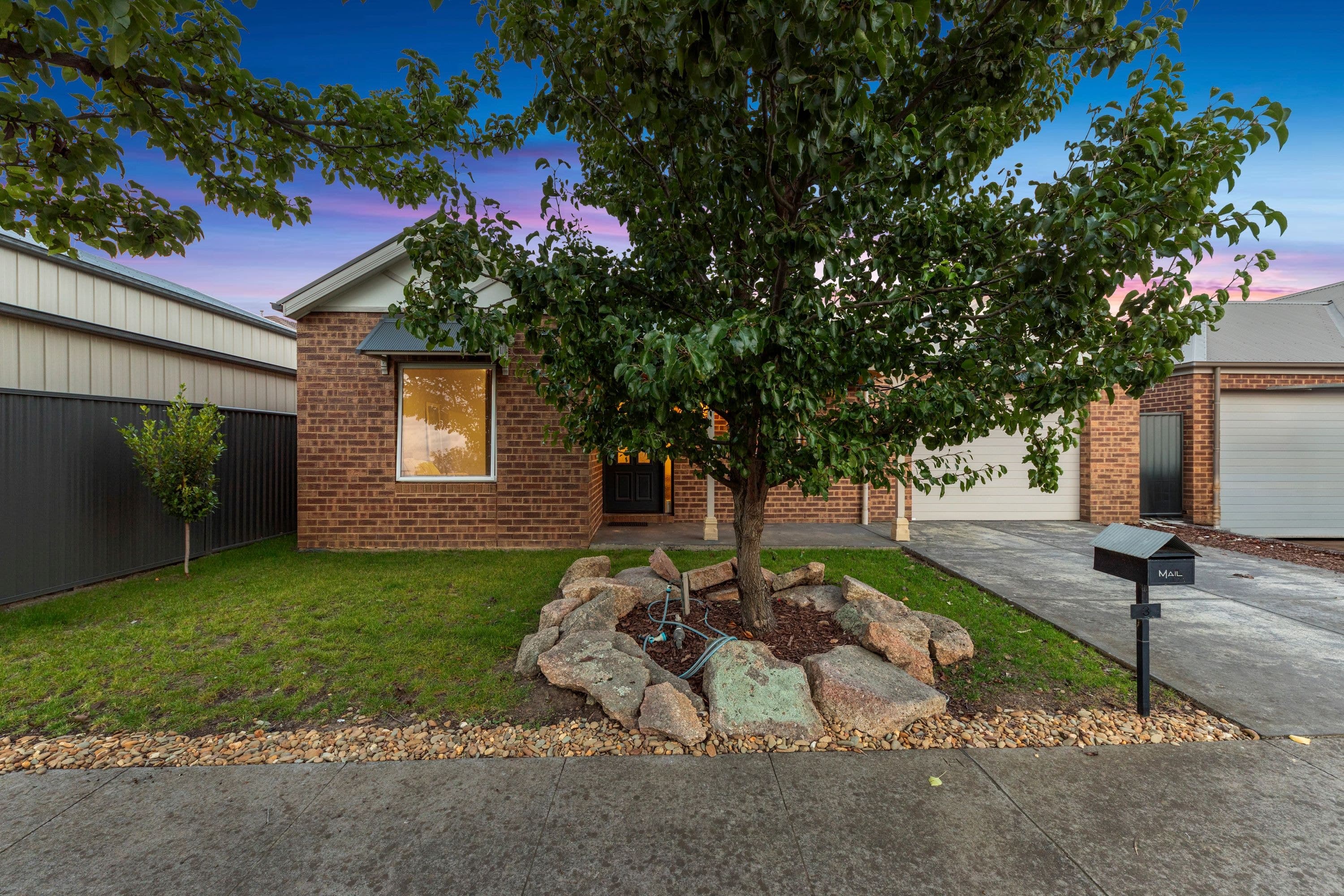 3 Sinclair Walk, Pakenham VIC 3810, Pakenham - Thumbnail 2