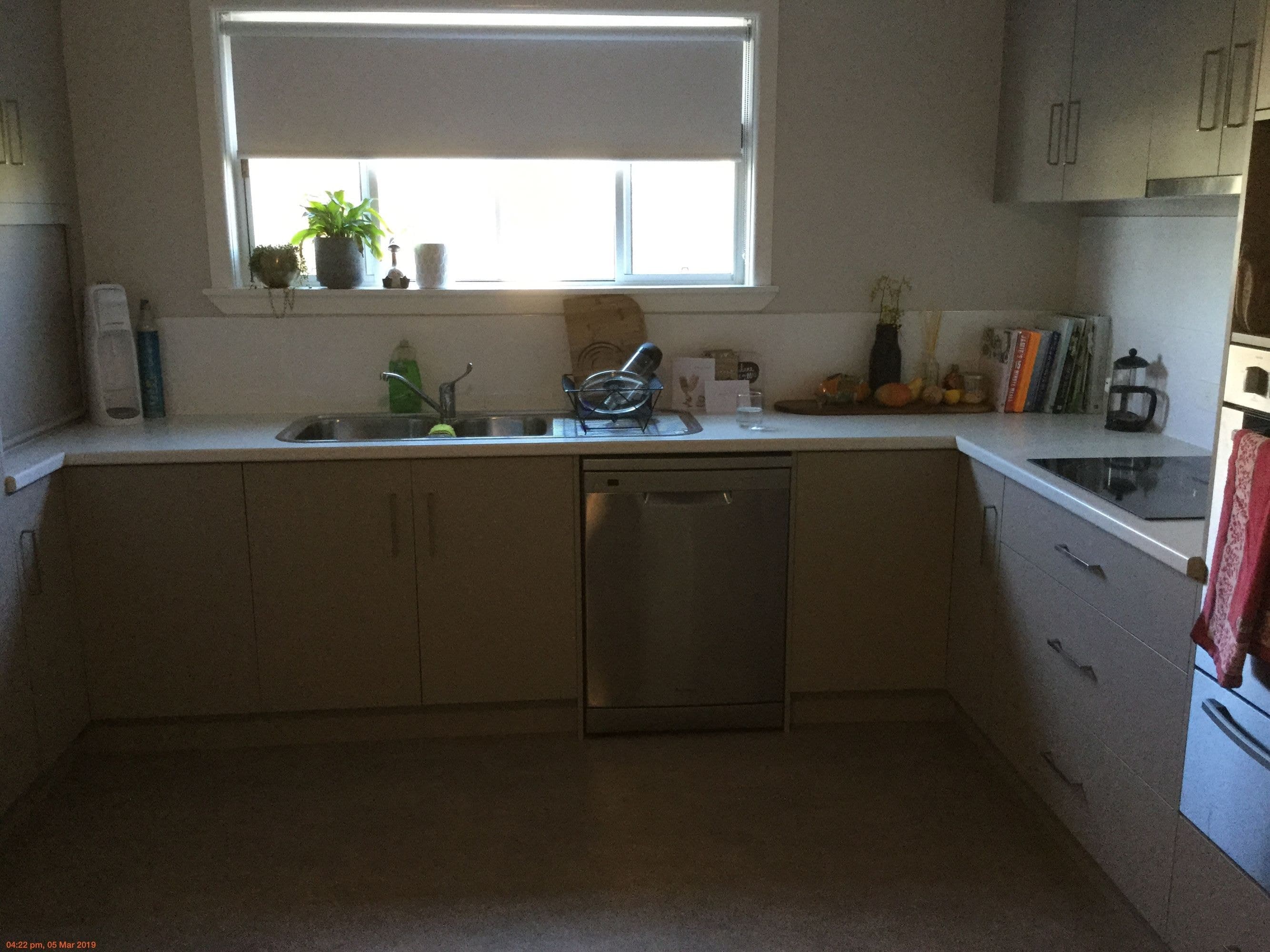 6 Williams Road, Horsham VIC 3400, Horsham - Thumbnail 2