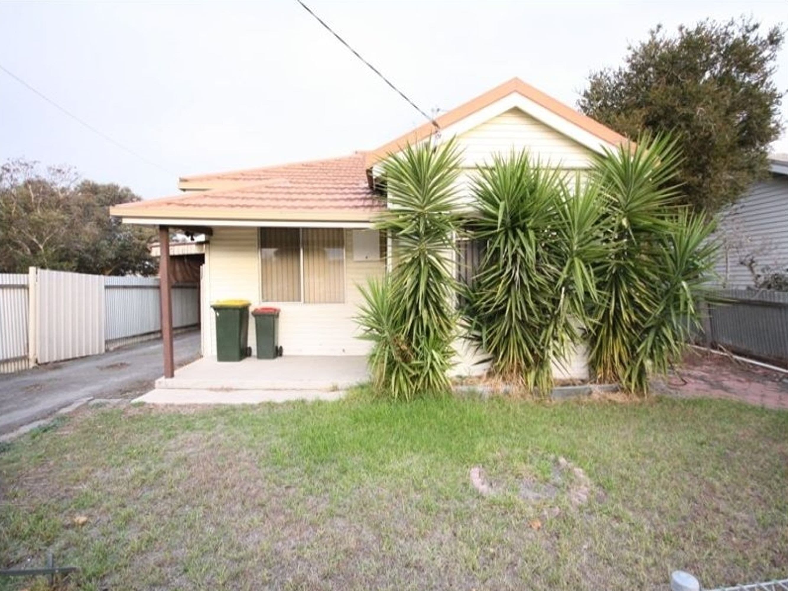 17 Hazel Street, Horsham VIC 3400, Horsham - Image 1