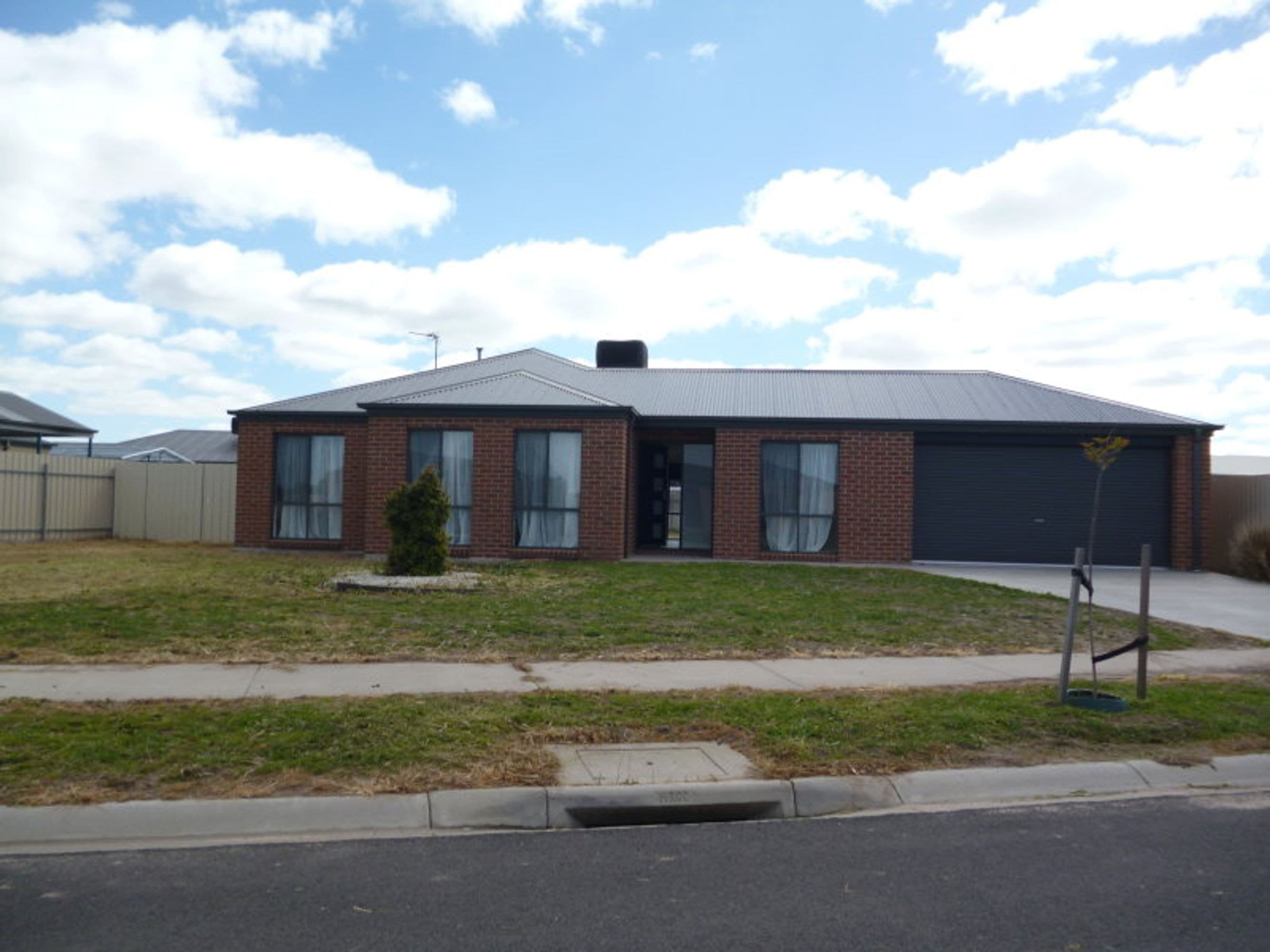 13 Tobruk Street, Horsham VIC 3400, Horsham - Image 1