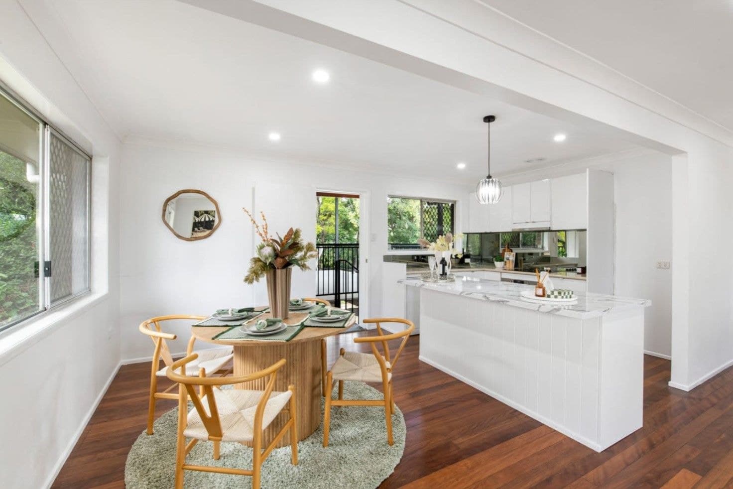 21 Raintree Street, Mansfield QLD 4122, Mansfield - Thumbnail 2
