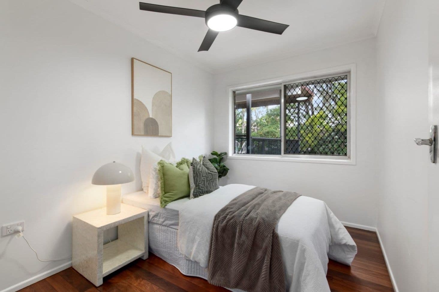 21 Raintree Street, Mansfield QLD 4122, Mansfield - Thumbnail 4