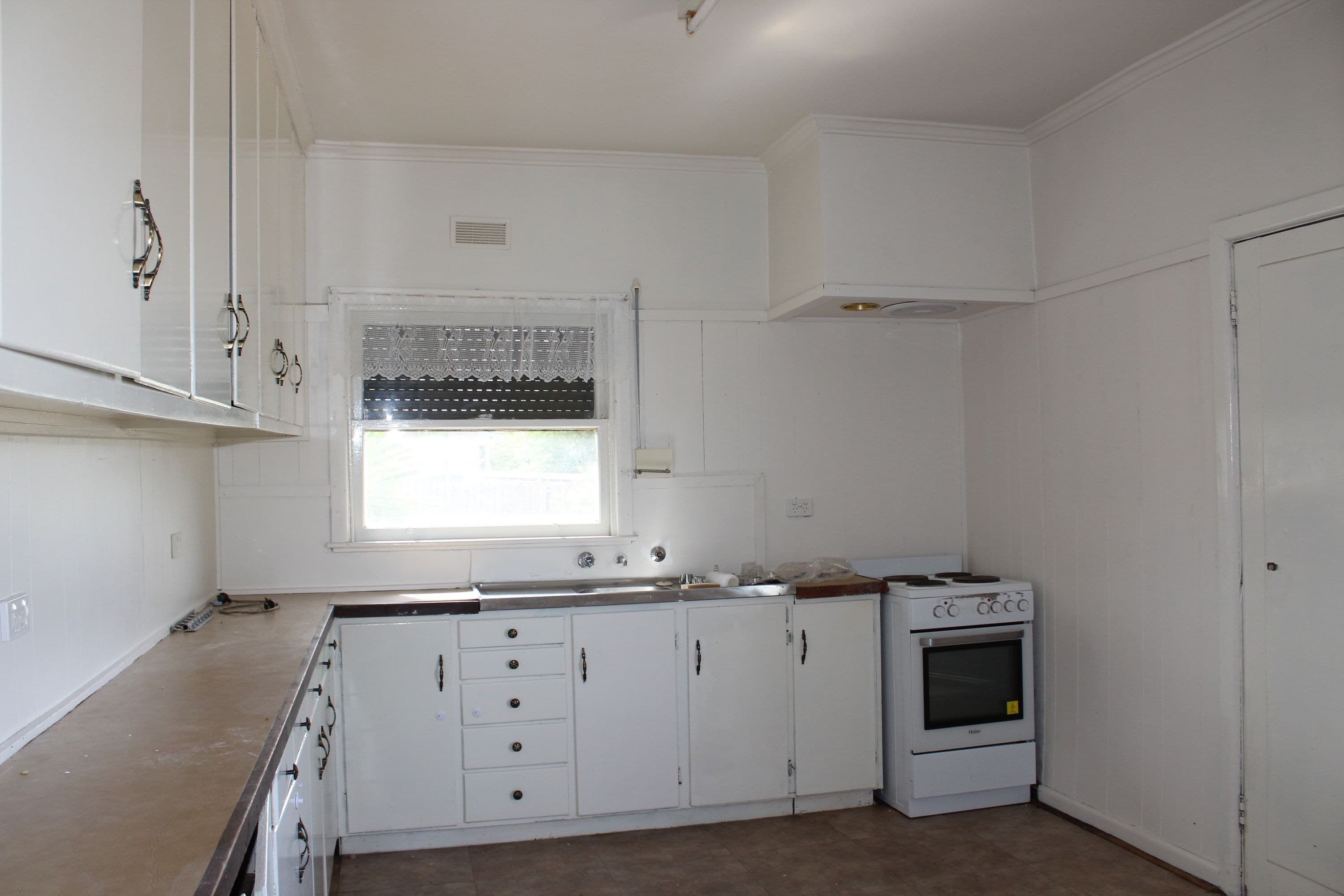 16 Philip Street, Horsham VIC 3400, Horsham - Thumbnail 4