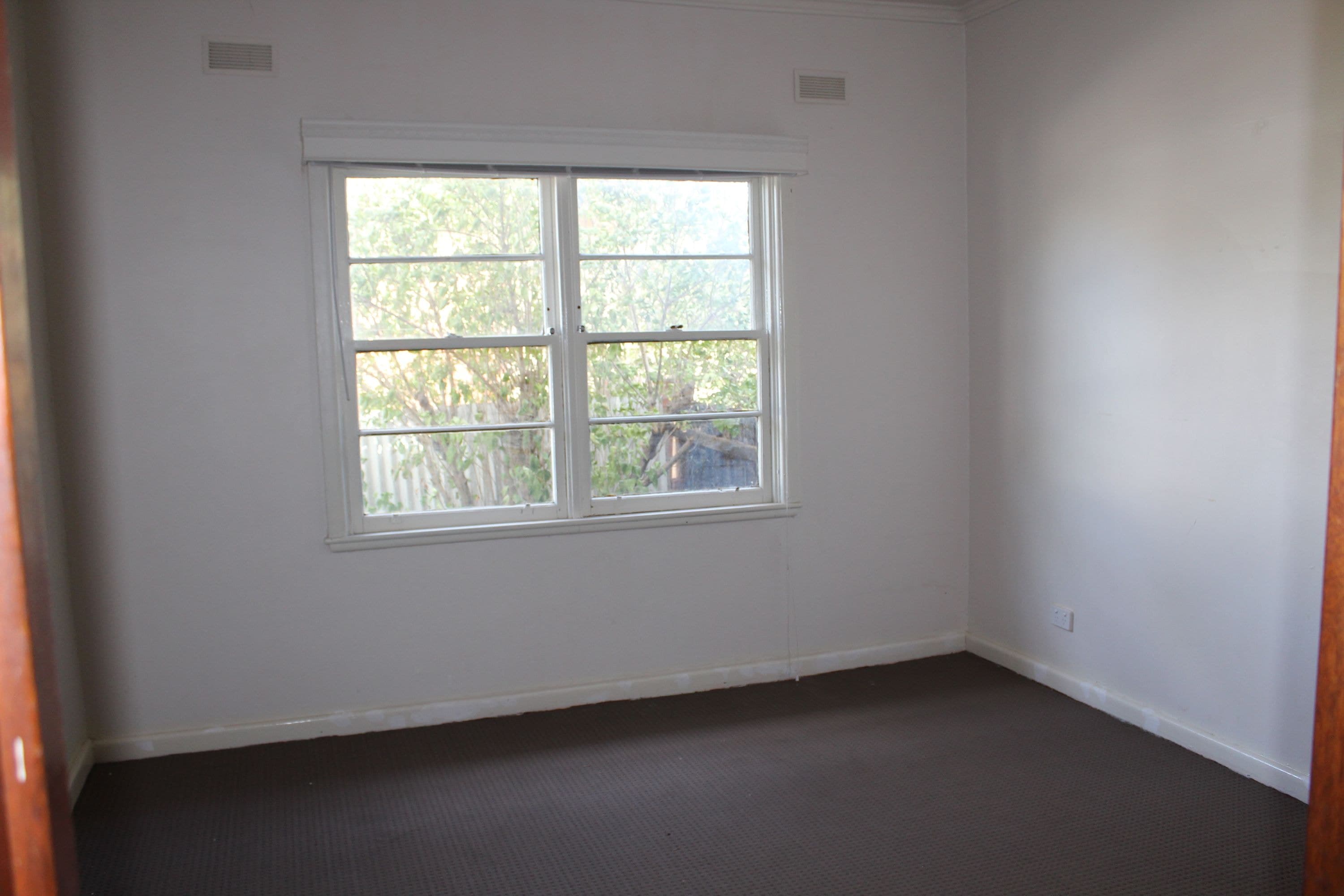 16 Philip Street, Horsham VIC 3400, Horsham - Thumbnail 5
