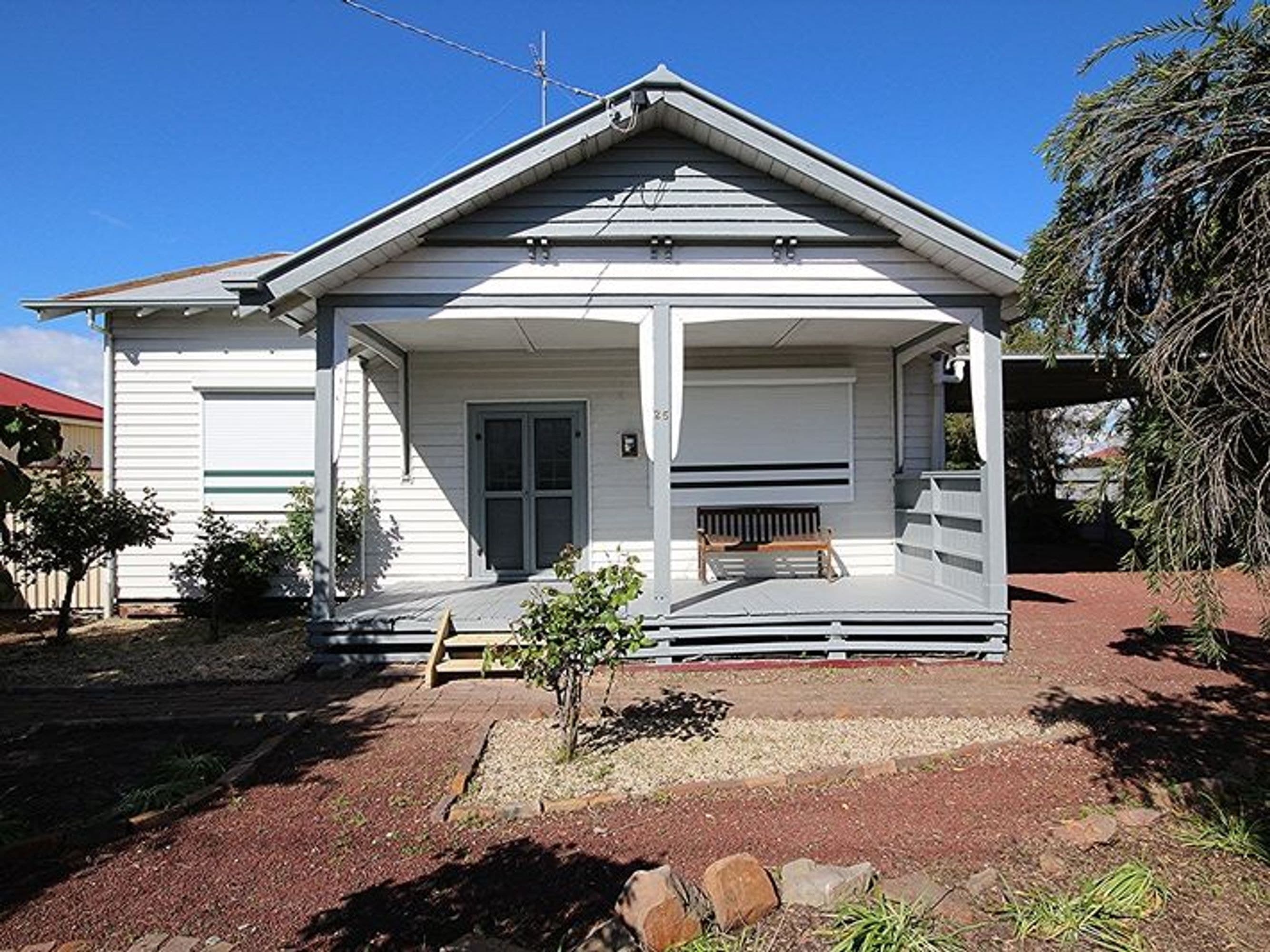 25 Stawell Road, Horsham VIC 3400, Horsham - Image 1