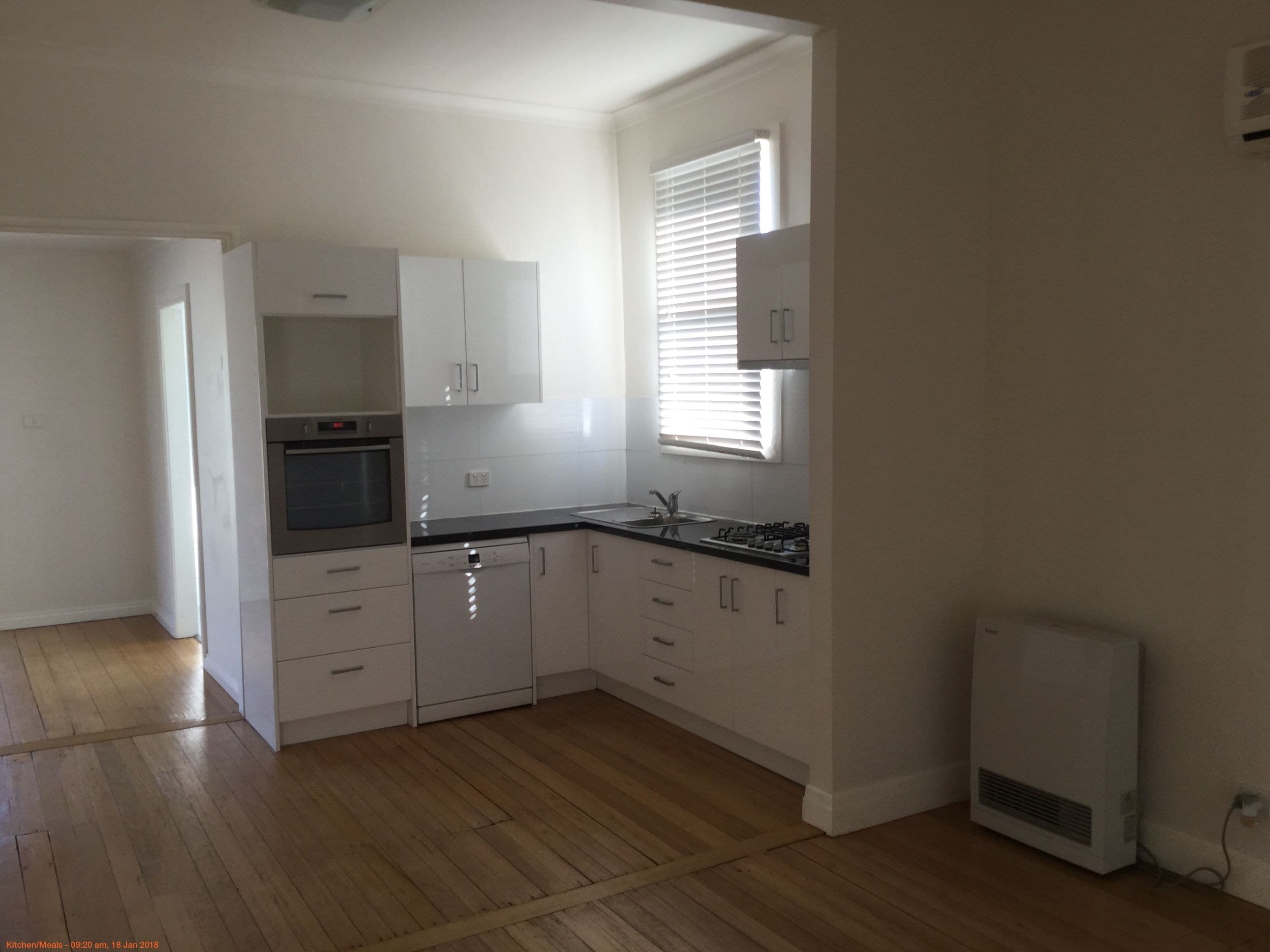 8 Fechler Avenue, Horsham, VIC 3400, Horsham - Thumbnail 3