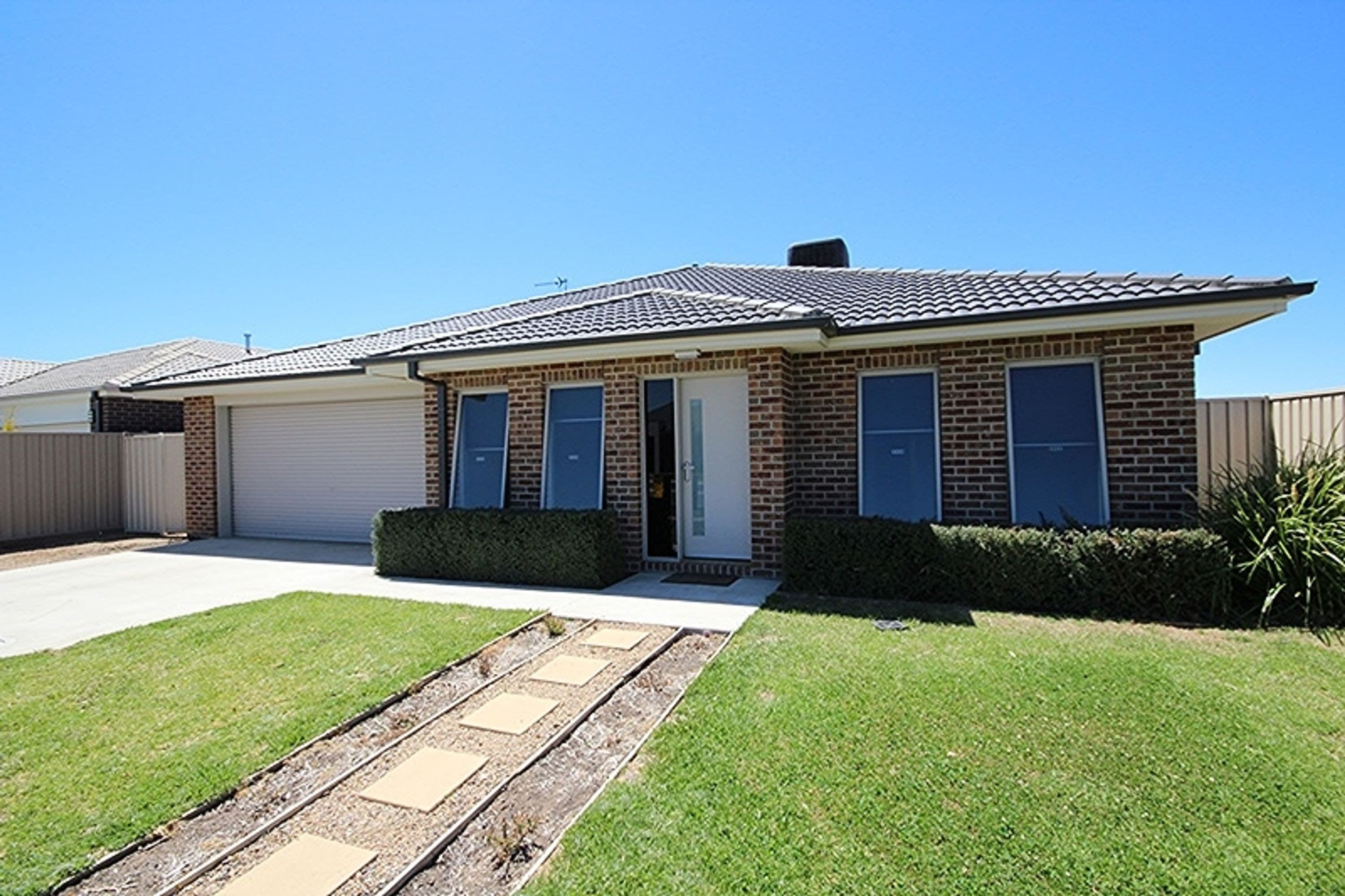 16 Hickson Street, Horsham VIC 3400, Horsham - Image 1