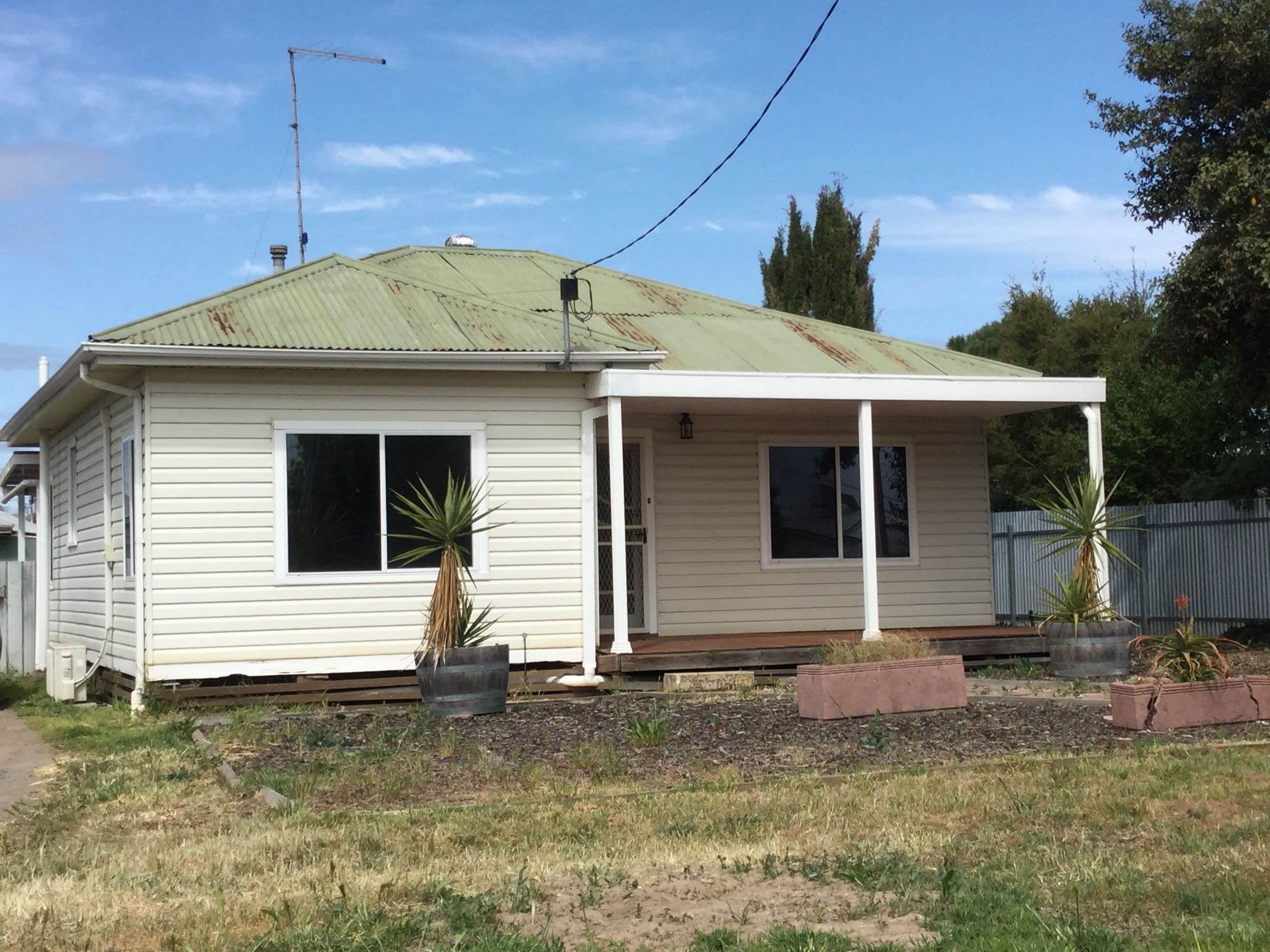 32 Mary Street, Horsham VIC 3400, Horsham - Image 1