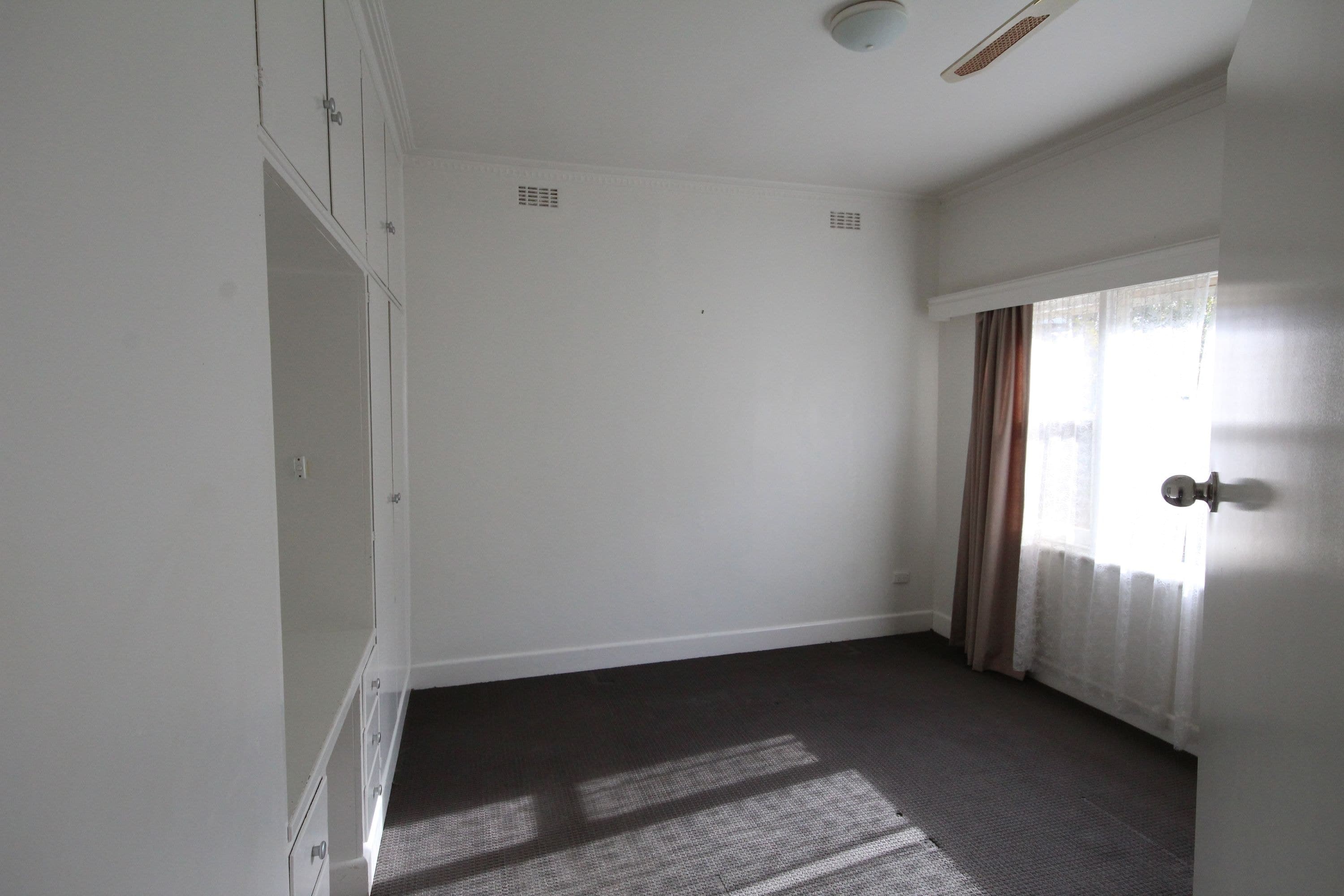 71 Natimuk Road, Horsham VIC 3400, Horsham - Thumbnail 3