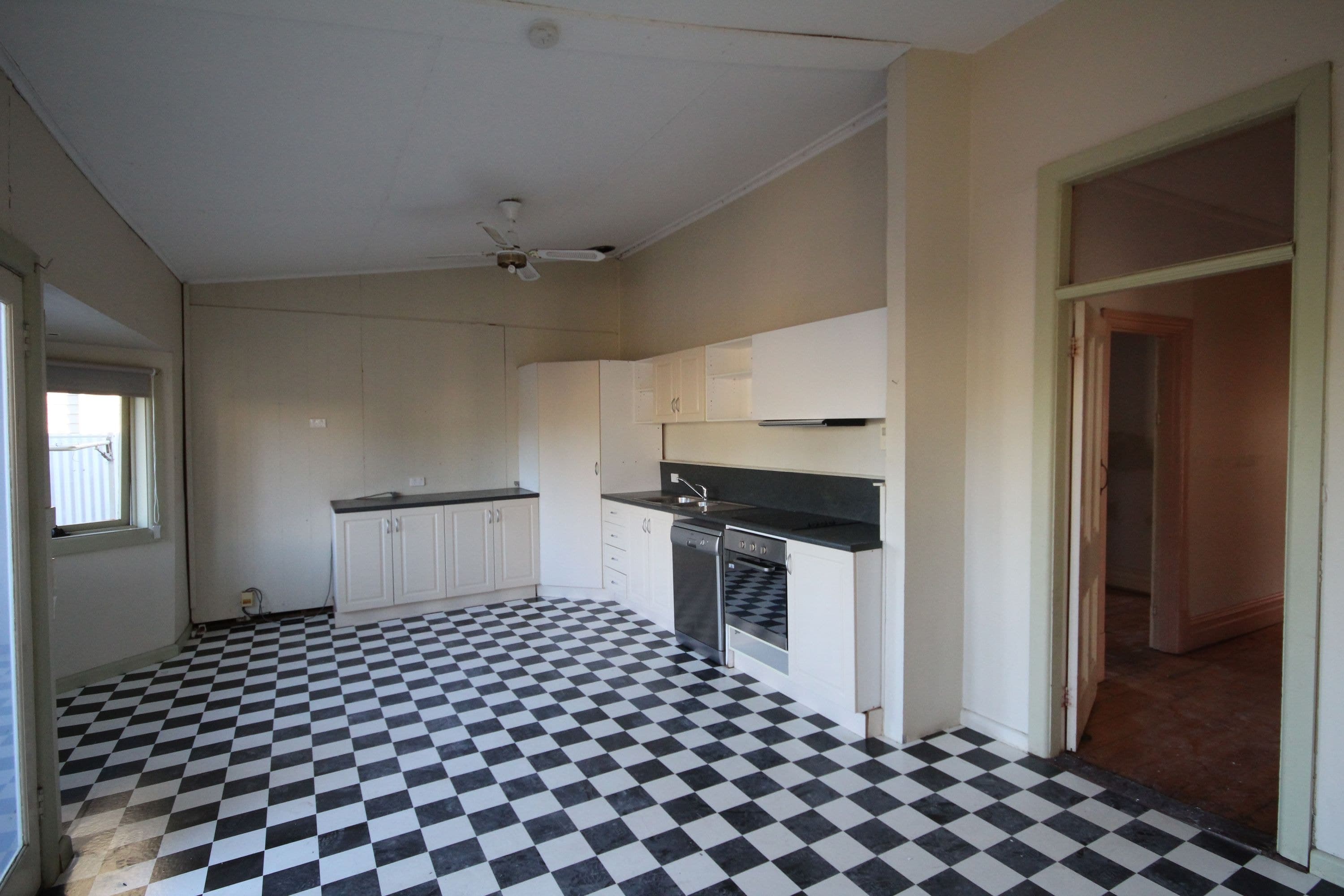 30 David Street, Horsham VIC 3400, Horsham - Thumbnail 4