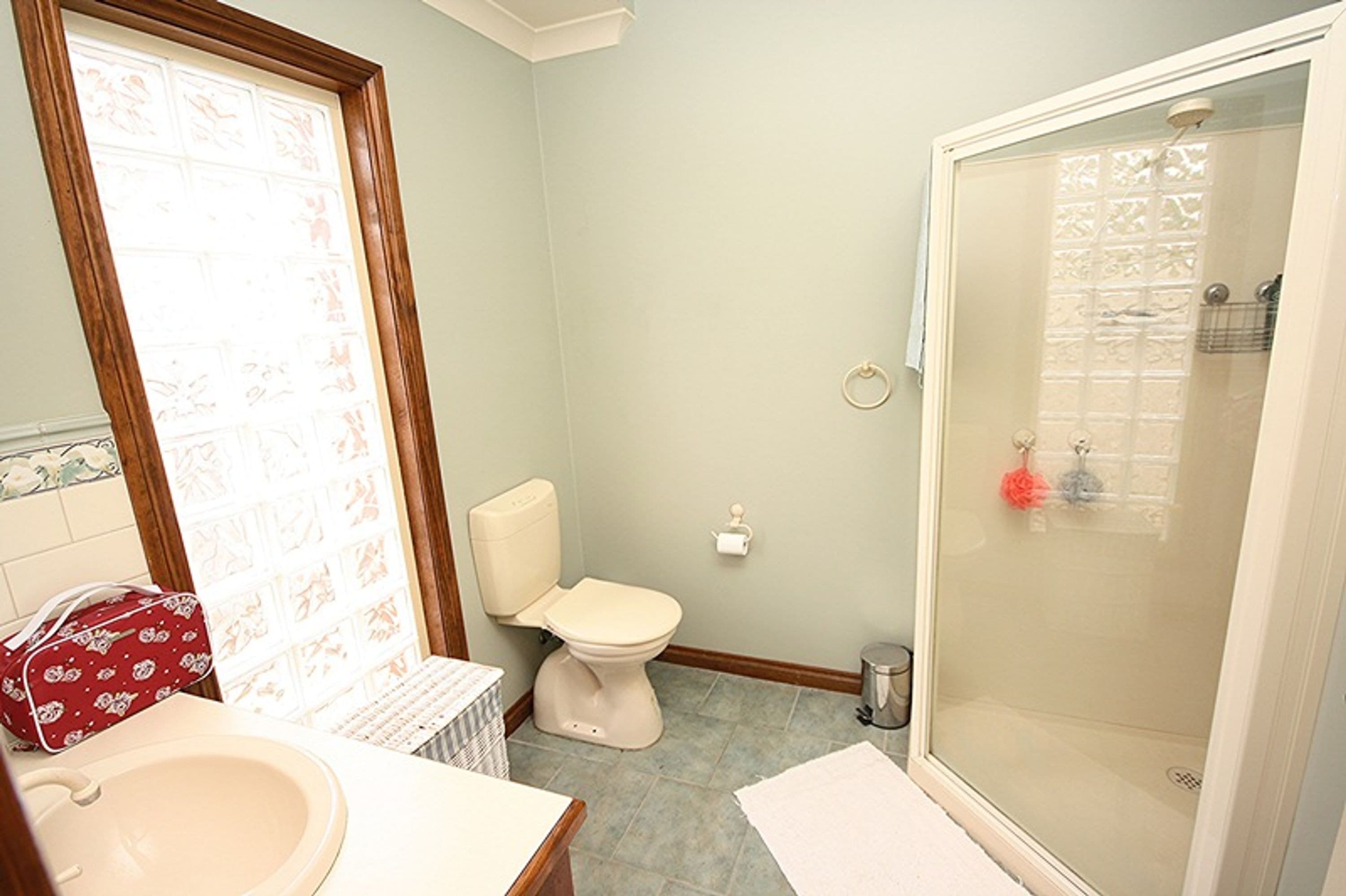 19 Knowles Street, Horsham VIC 3400, Horsham - Thumbnail 6