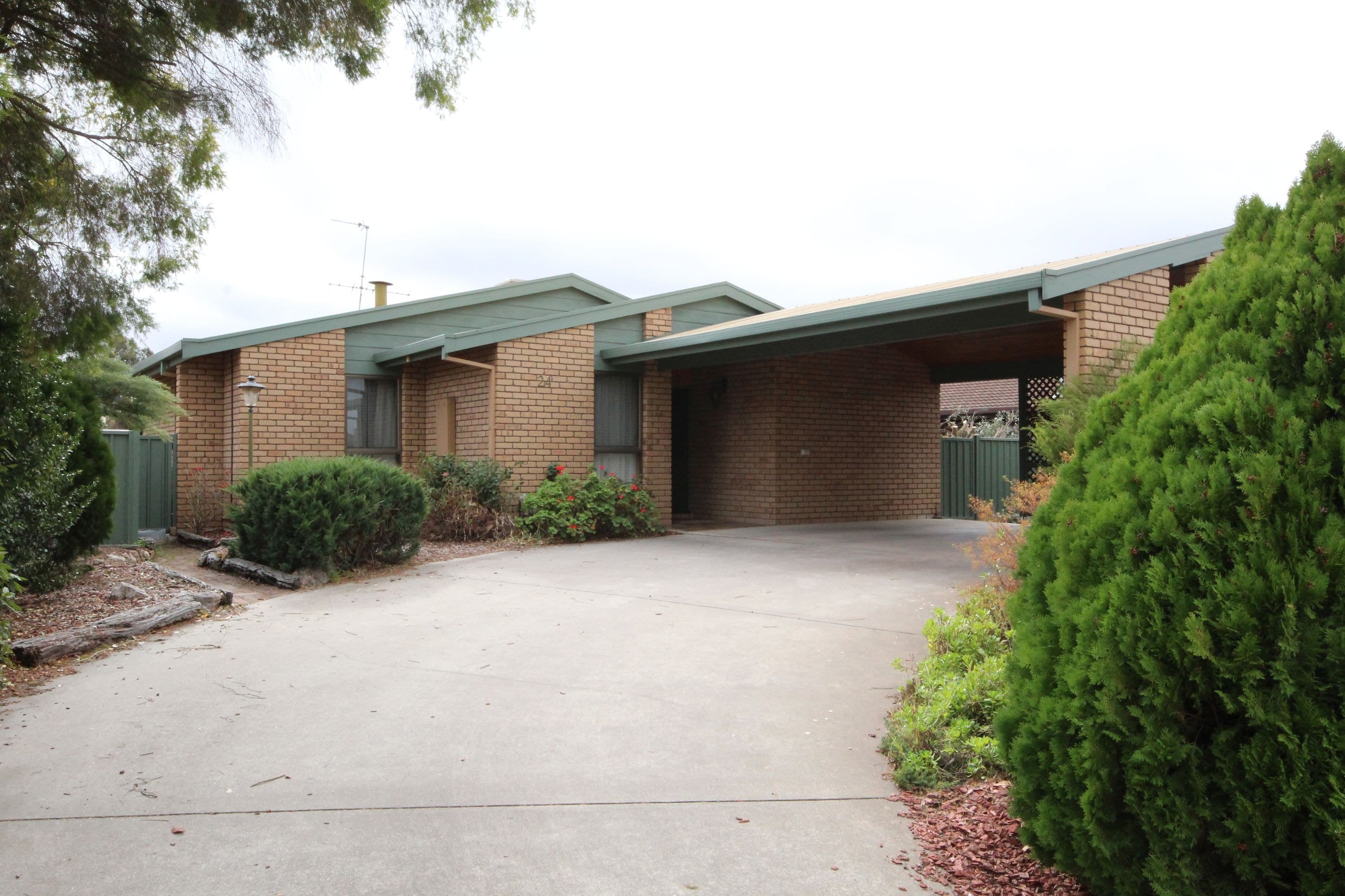 24 Culliver Street, Horsham VIC 3400, Horsham - Image 1
