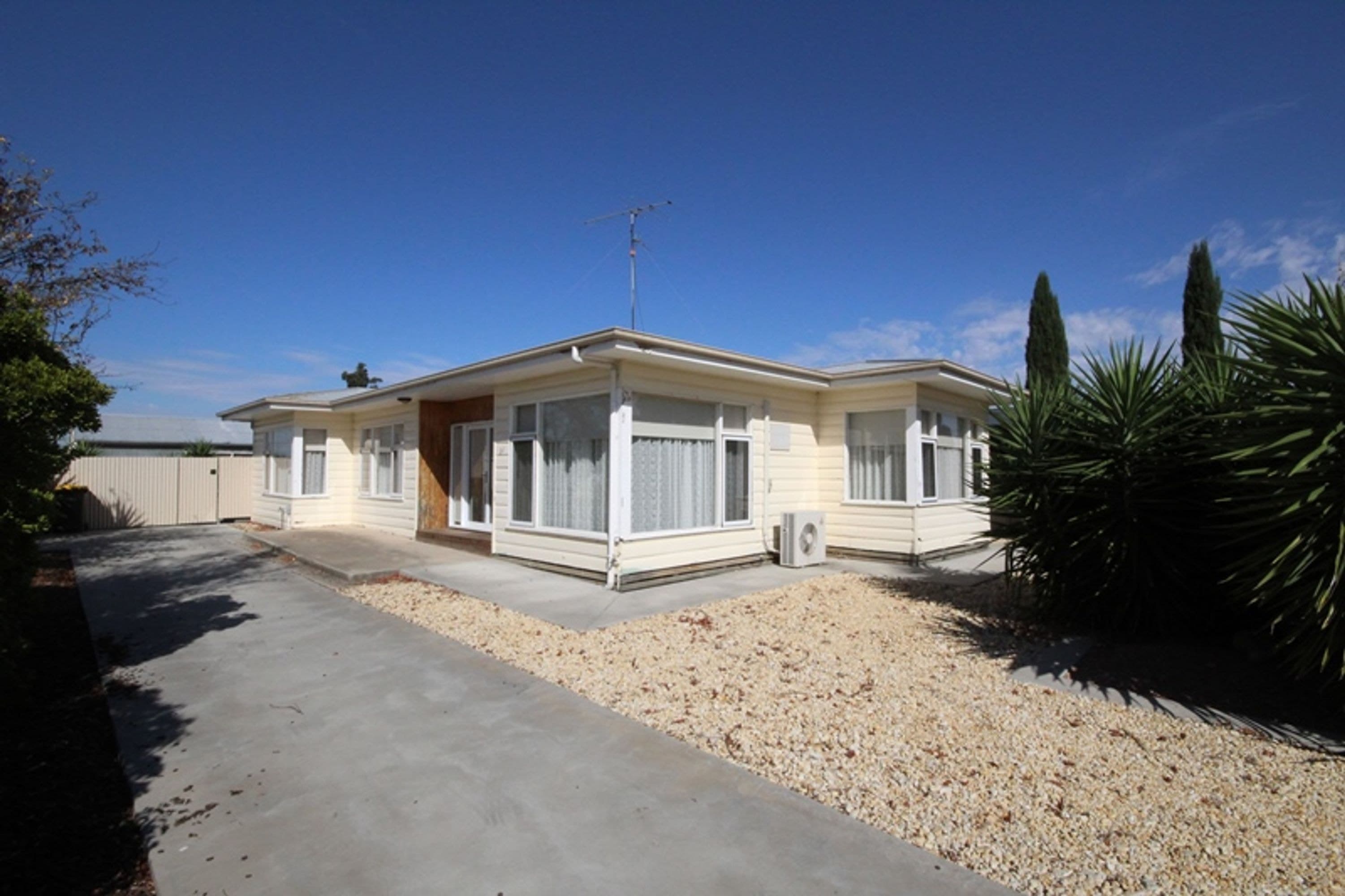 31 Edward Street, Horsham VIC 3400, Horsham - Image 1