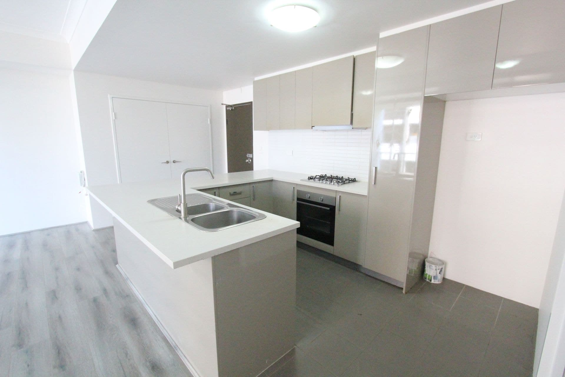 20/10-16 Castlereagh Street, Liverpool, NSW, 2170, Liverpool - Thumbnail 2
