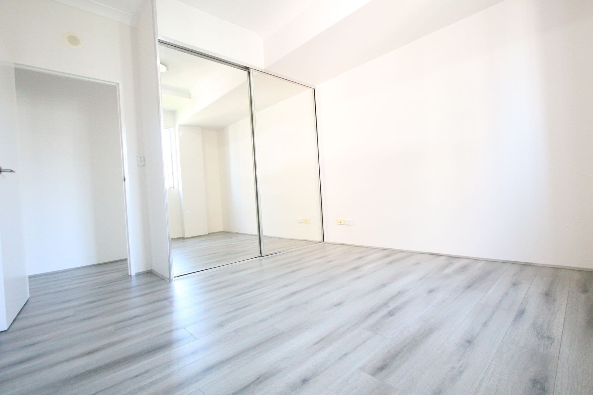 20/10-16 Castlereagh Street, Liverpool, NSW, 2170, Liverpool - Thumbnail 6