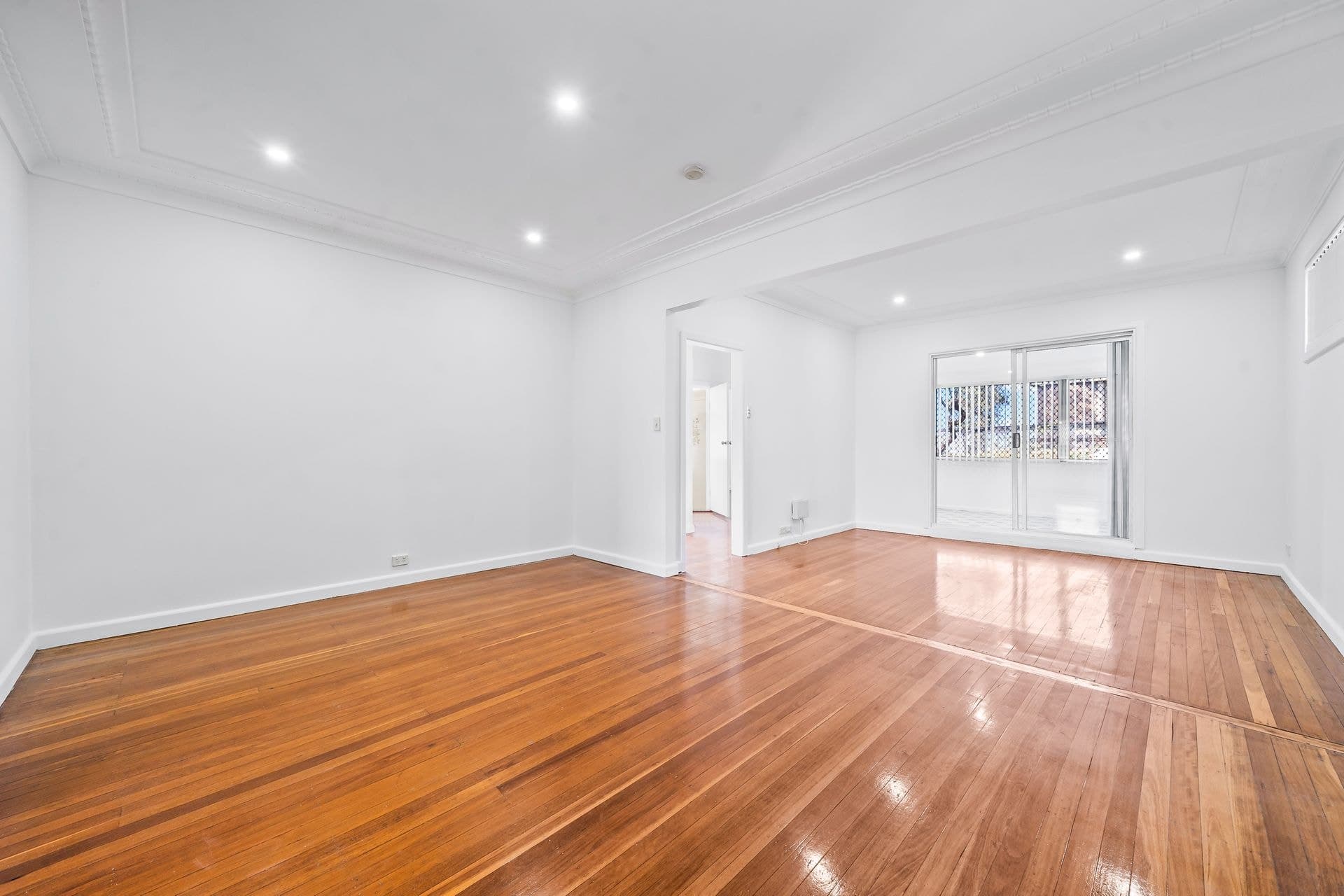 60 Flowerdale Road, Liverpool, NSW, 2170, Liverpool - Thumbnail 3