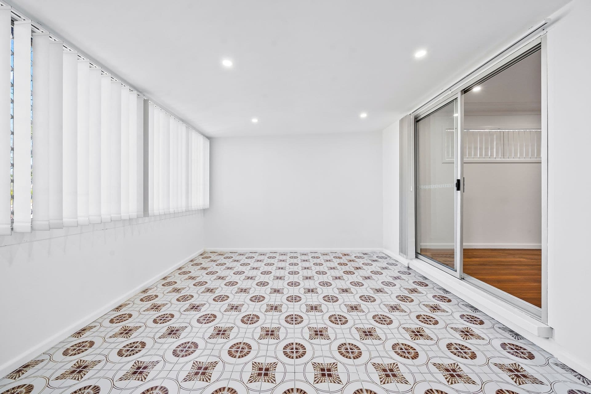 60 Flowerdale Road, Liverpool, NSW, 2170, Liverpool - Thumbnail 4