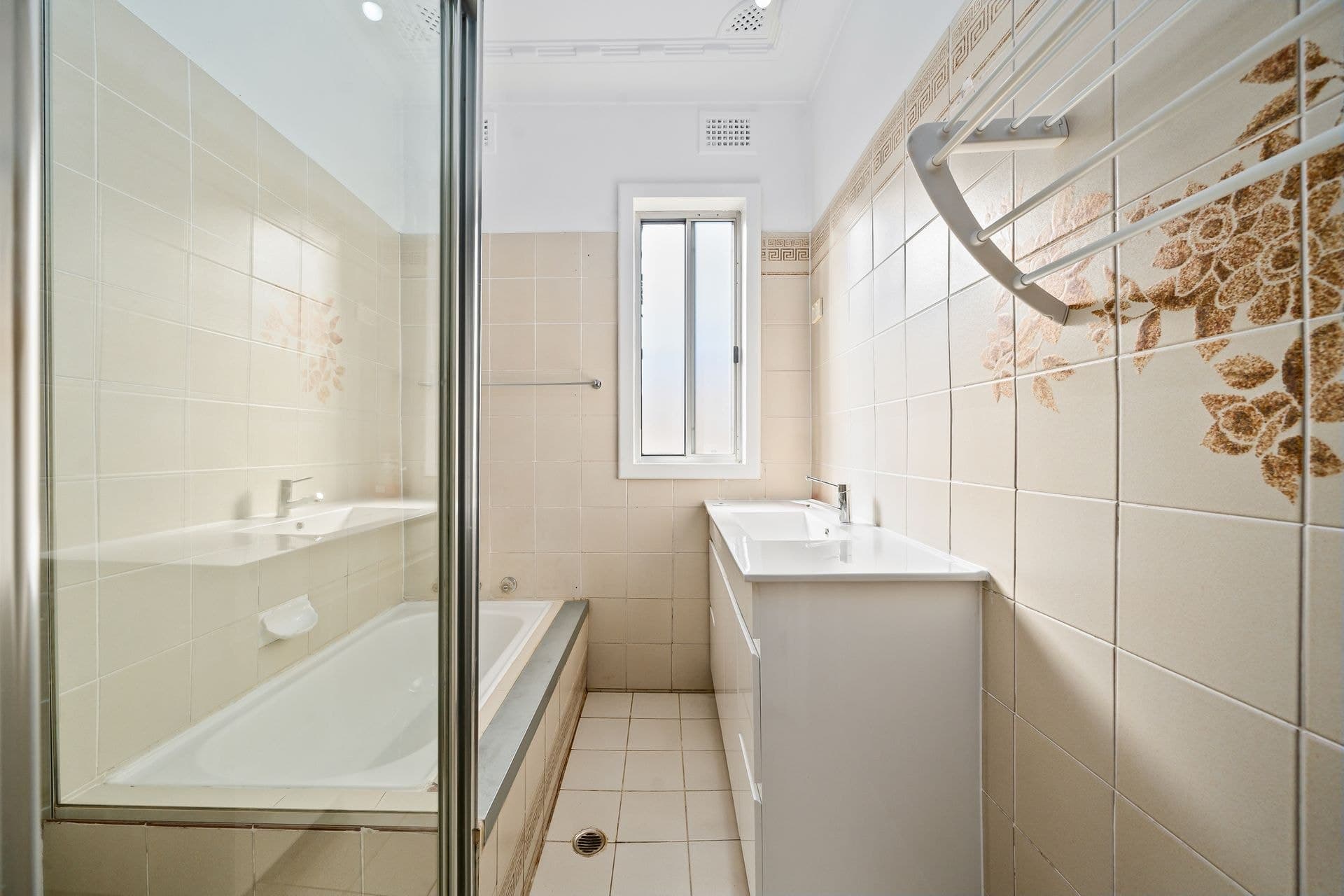 60 Flowerdale Road, Liverpool, NSW, 2170, Liverpool - Thumbnail 7