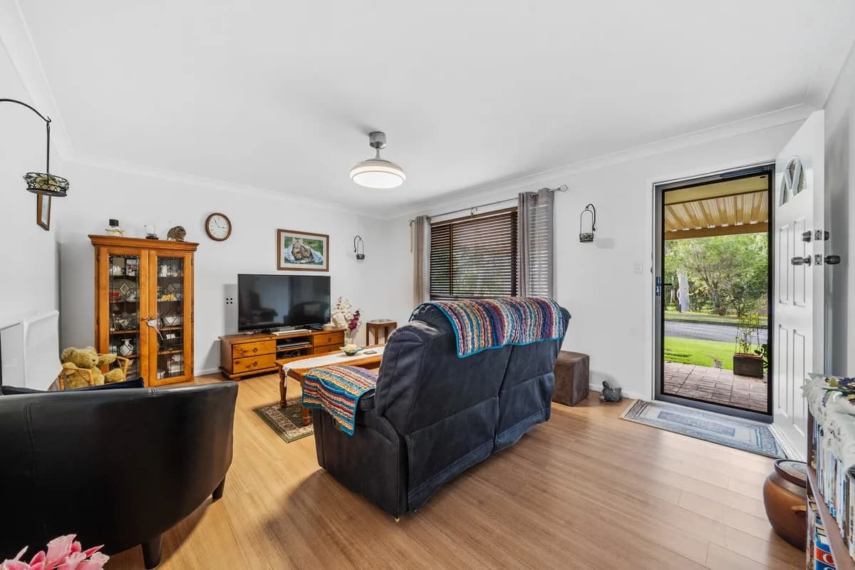27 Brosnan Drive, Capalaba QLD 4157, Capalaba - Thumbnail 4
