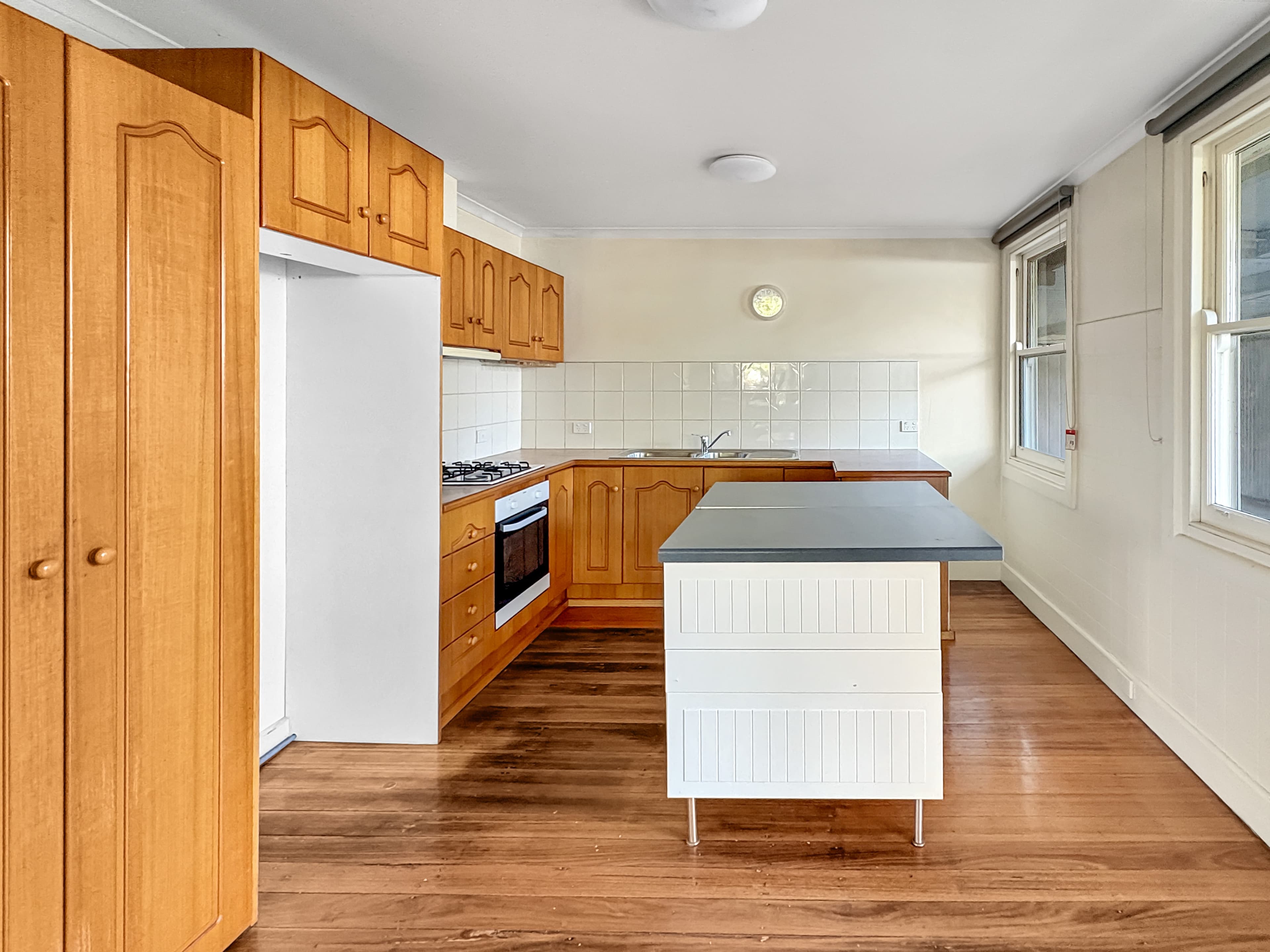 35 Hunter Street, Mansfield, Mansfield - Thumbnail 8