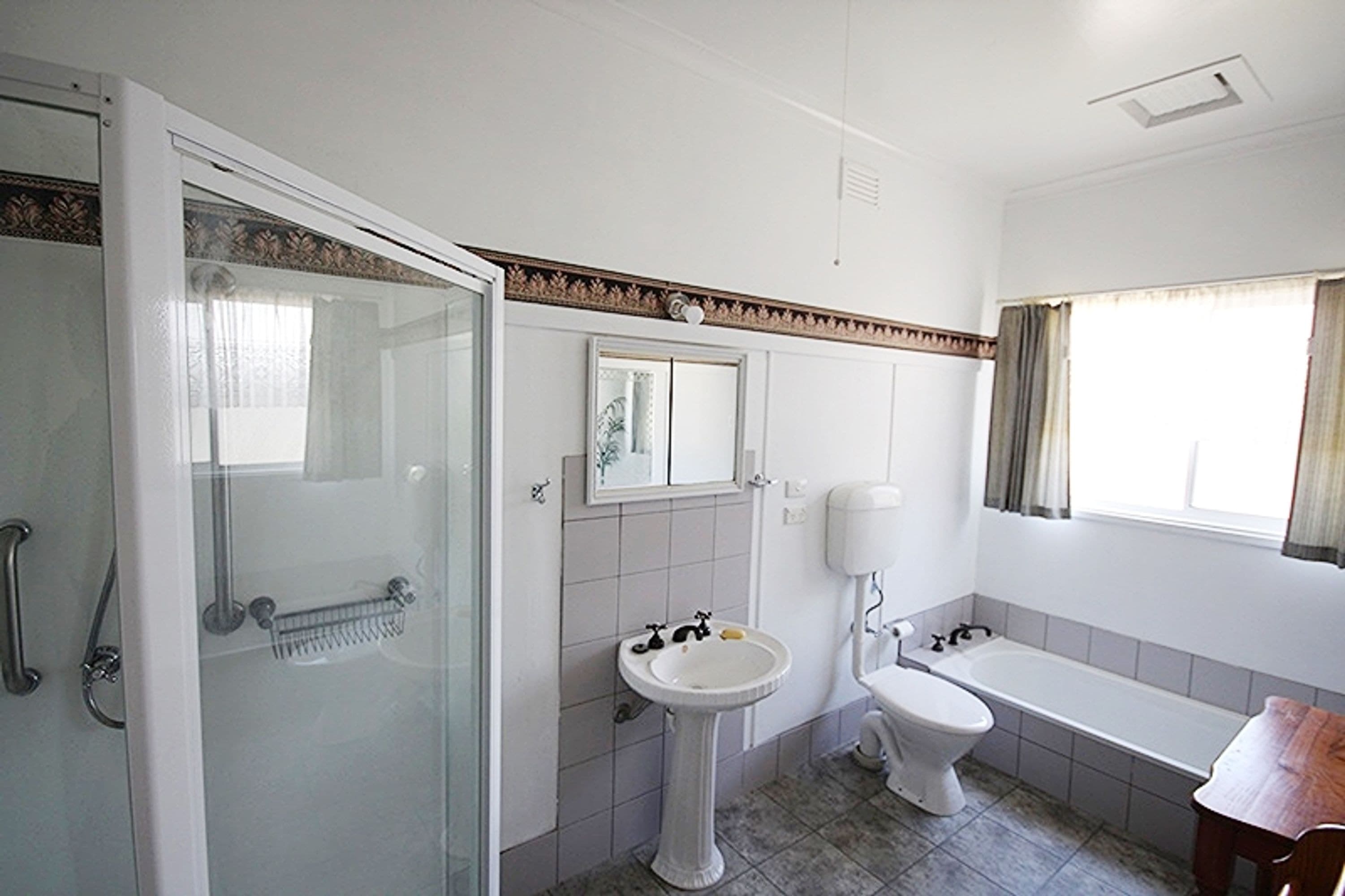 14 Hillary Street, Horsham VIC 3400, Horsham - Thumbnail 6