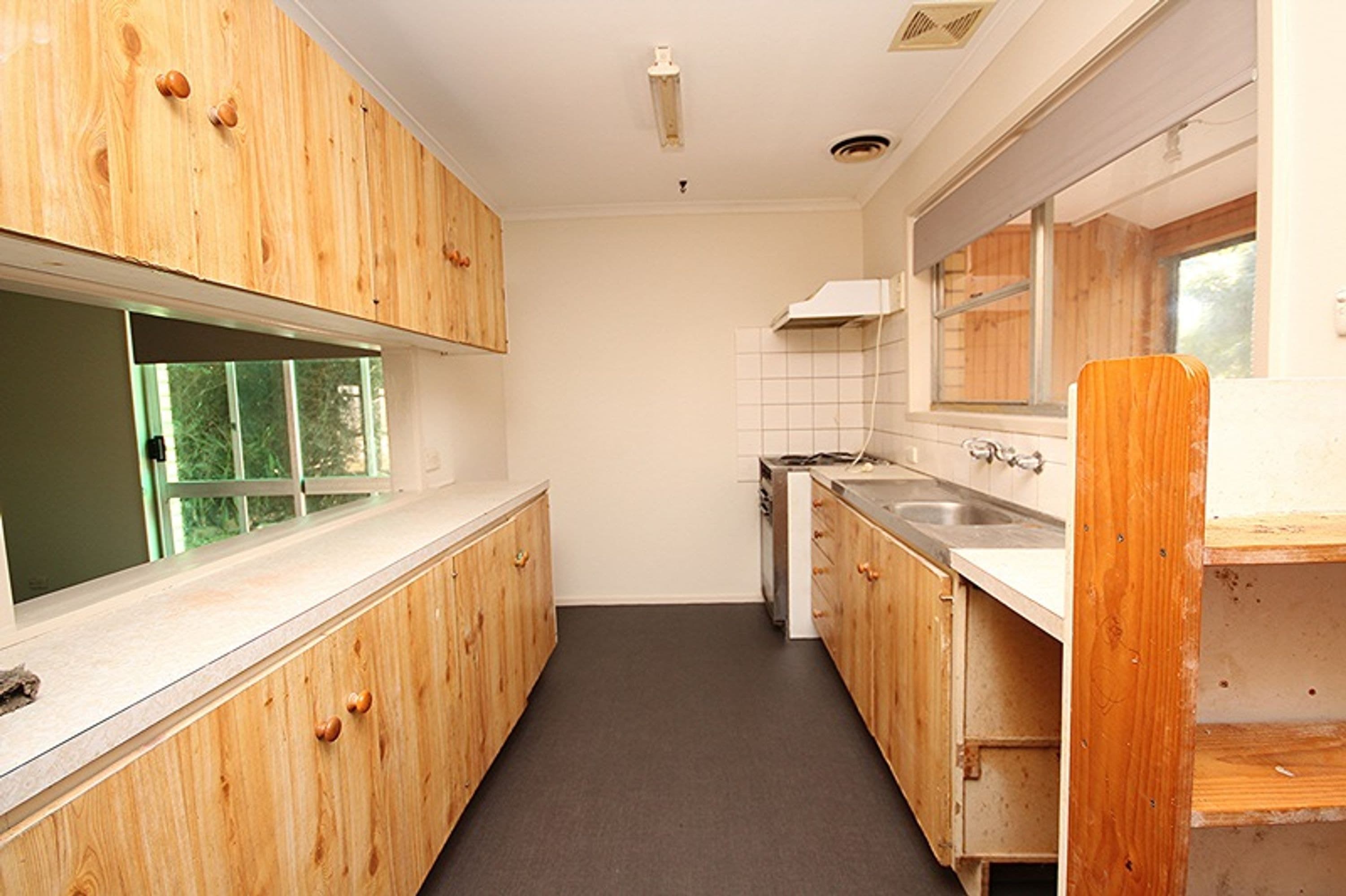 13 Forsyth Avenue, Horsham, VIC 3400, Horsham - Thumbnail 2