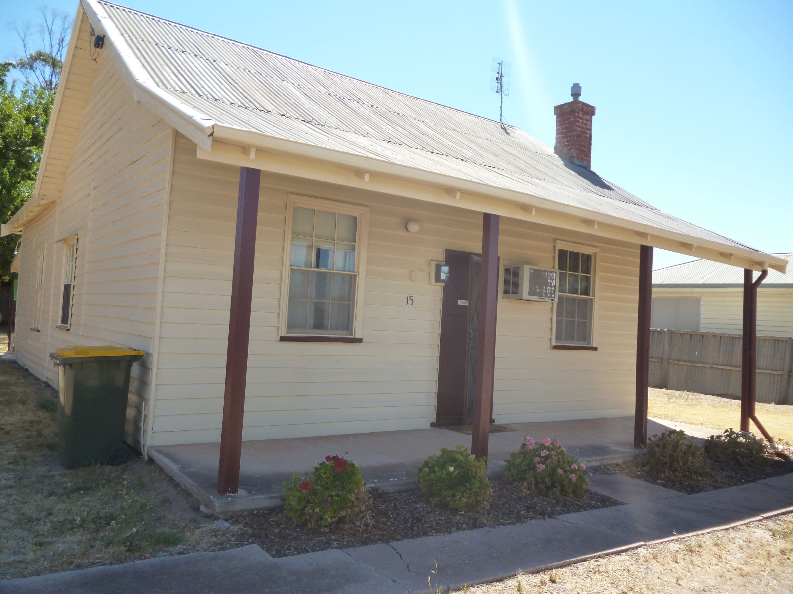 15 Bradshaw Street, Horsham VIC 3400, Horsham - Image 1