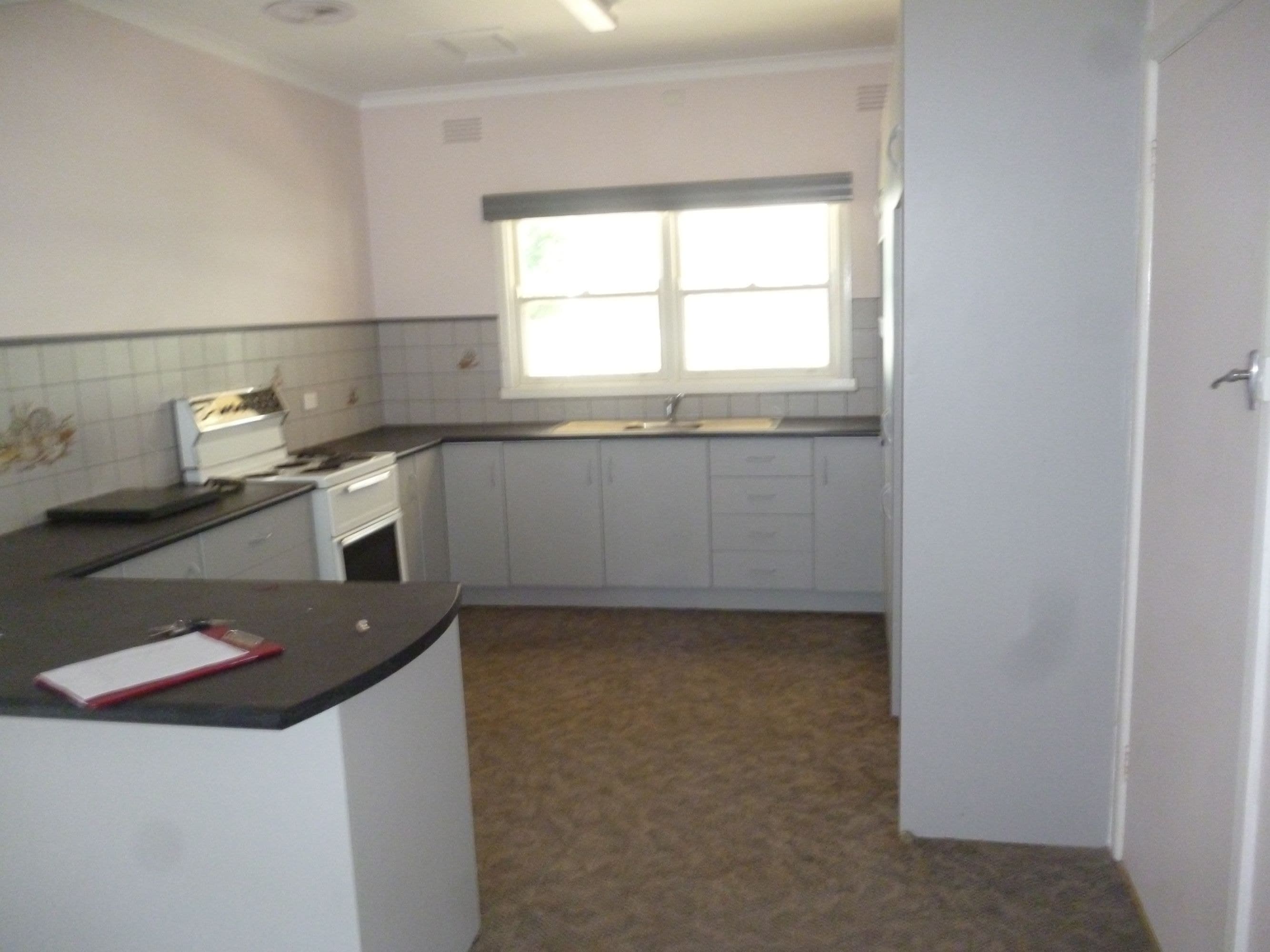 38 Landy Street, Horsham VIC 3400, Horsham - Thumbnail 4