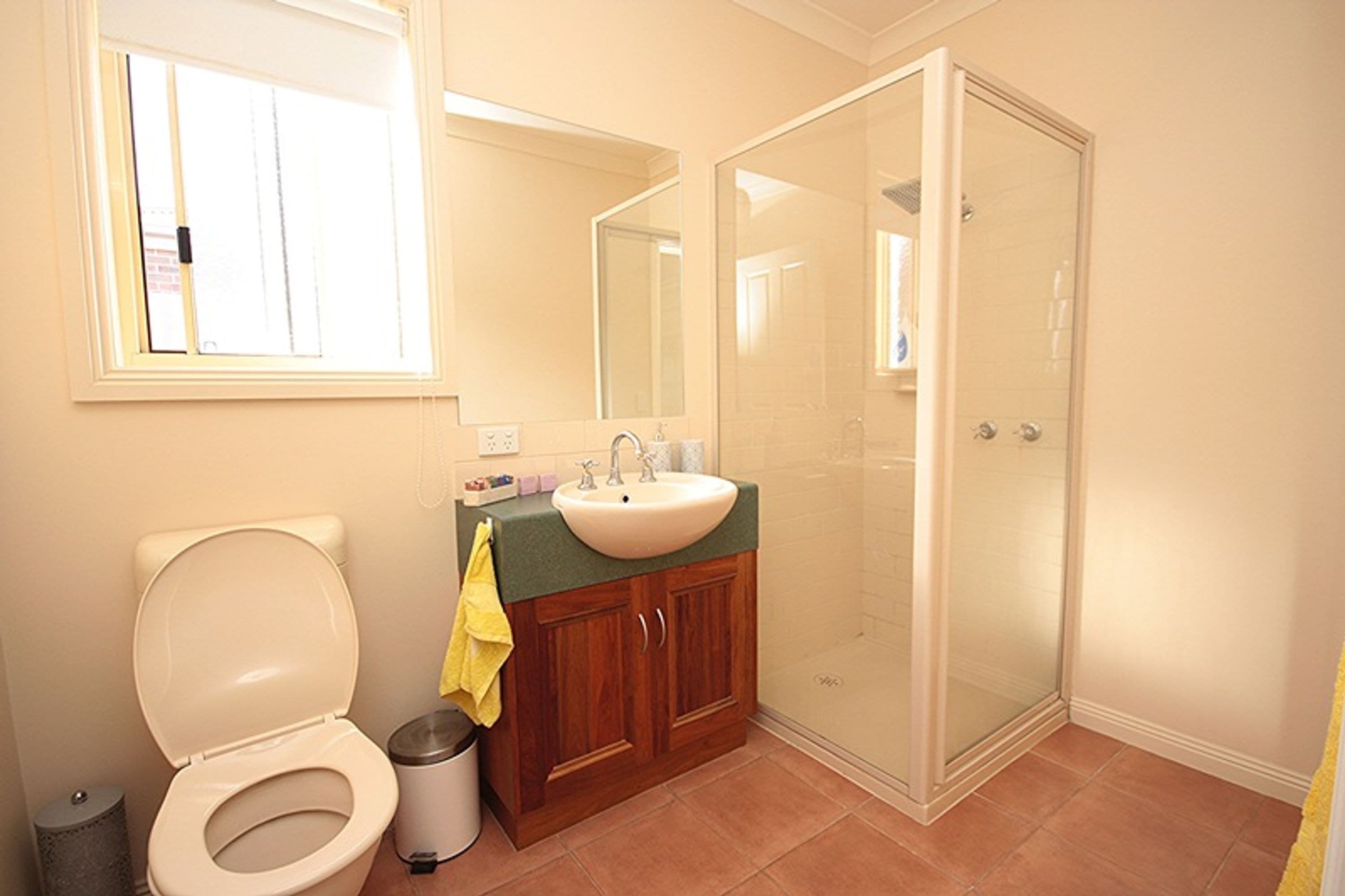 2/9 Barton Drive, Horsham VIC 3400, Horsham - Thumbnail 5