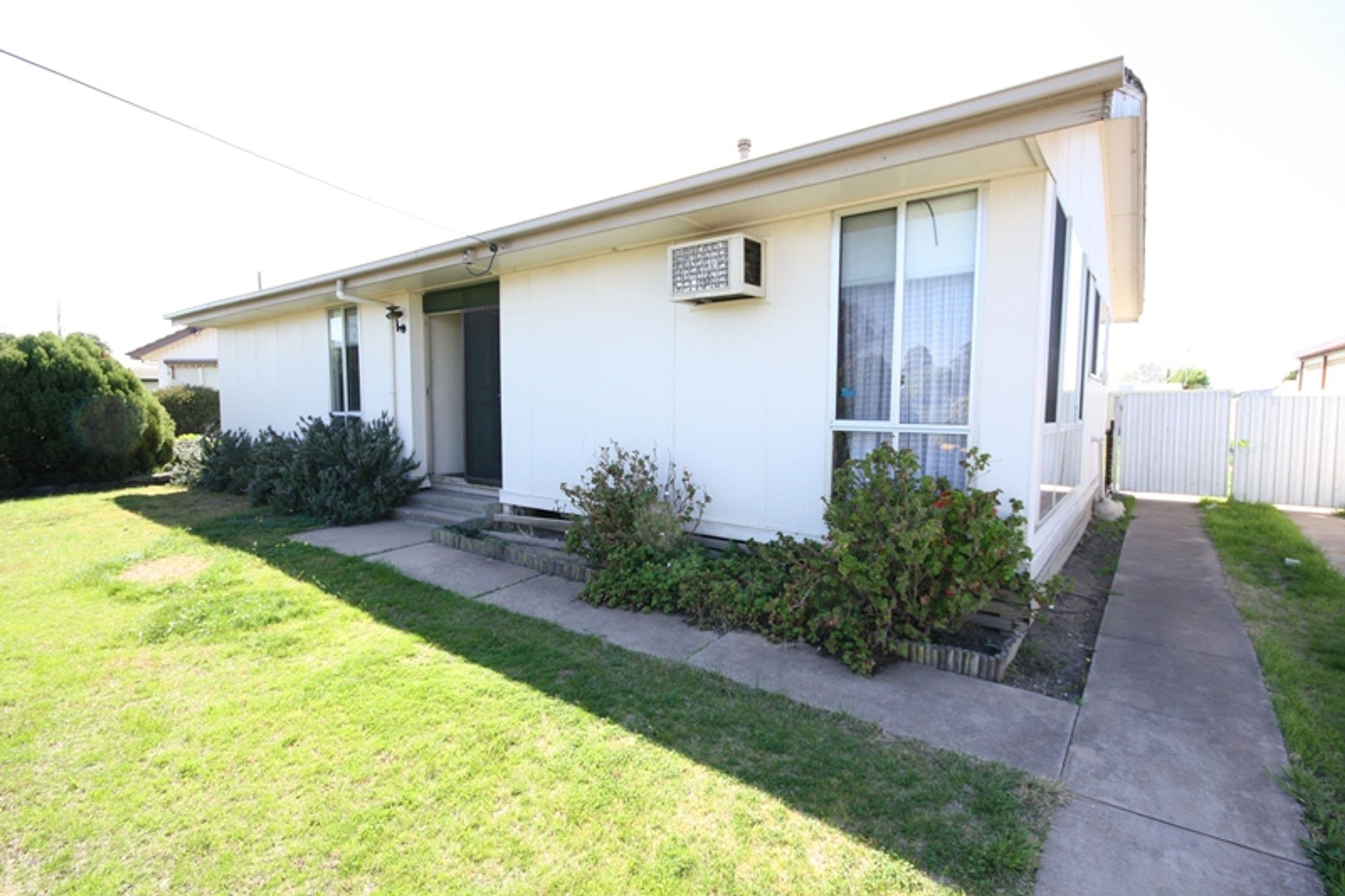 84 Albert Street, Horsham VIC 3400, Horsham - Image 1