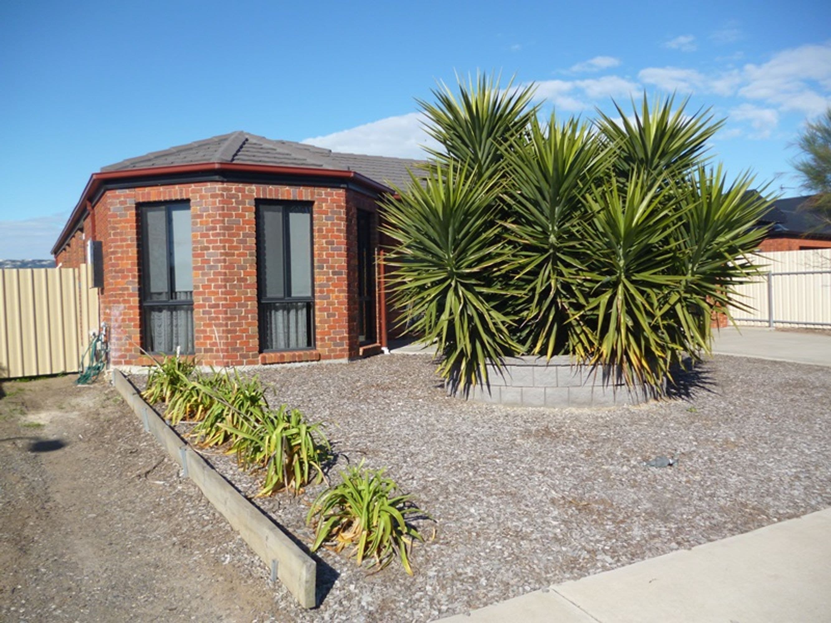 4 Burnlea Drive, Horsham VIC 3400, Horsham - Image 1