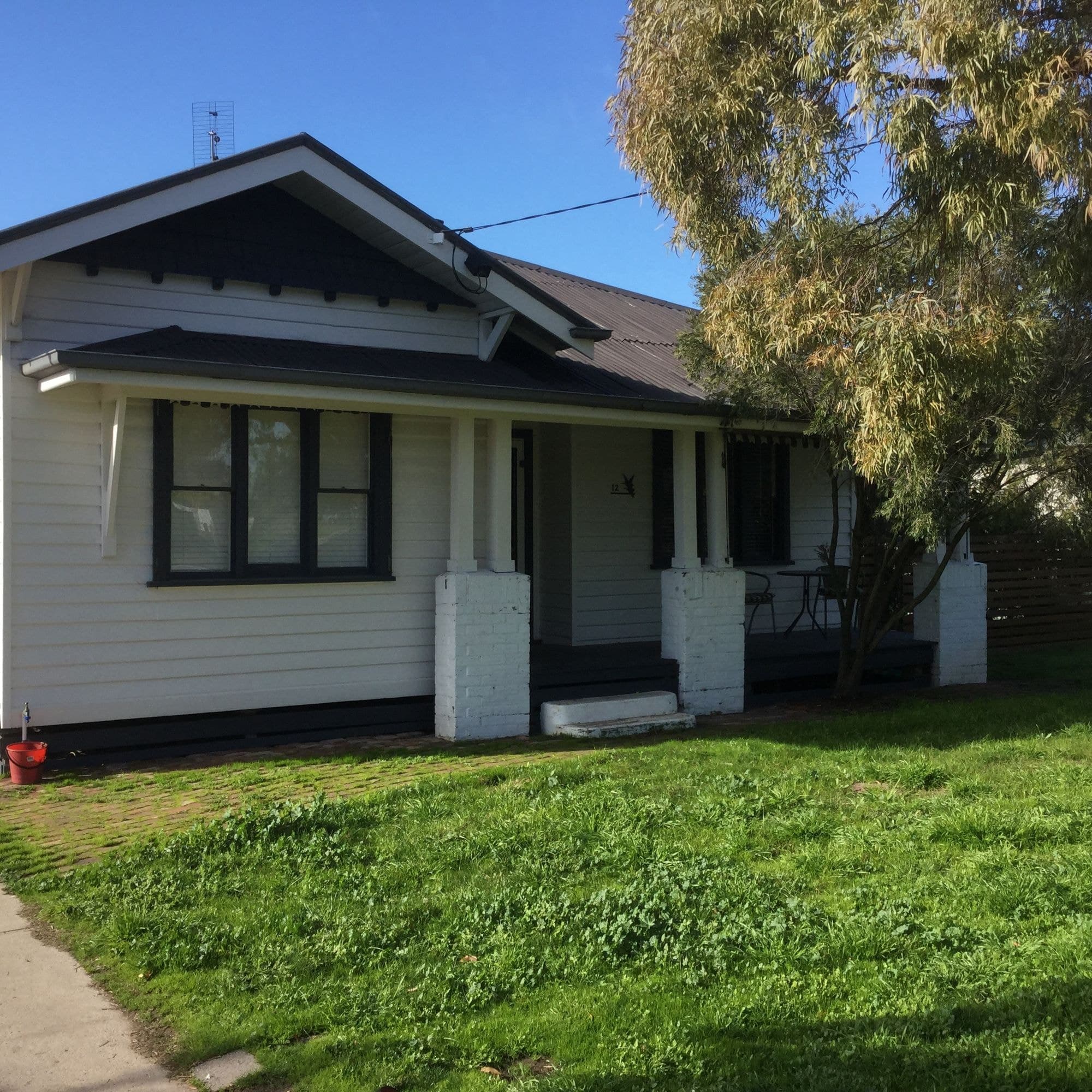 12 Valentine Avenue, Horsham VIC 3400, Horsham - Image 1