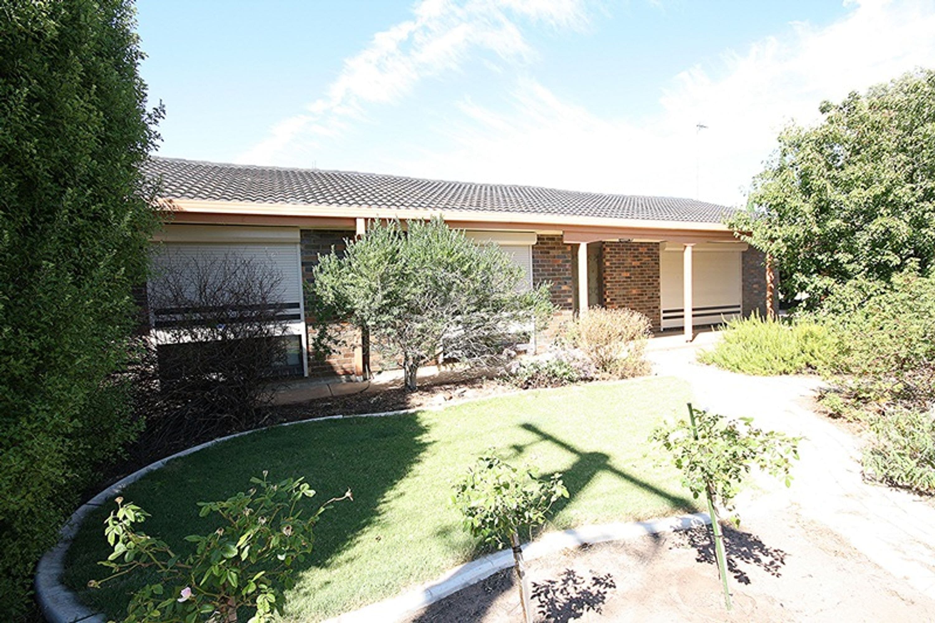 9 Carter Street, Horsham VIC 3400, Horsham - Image 1