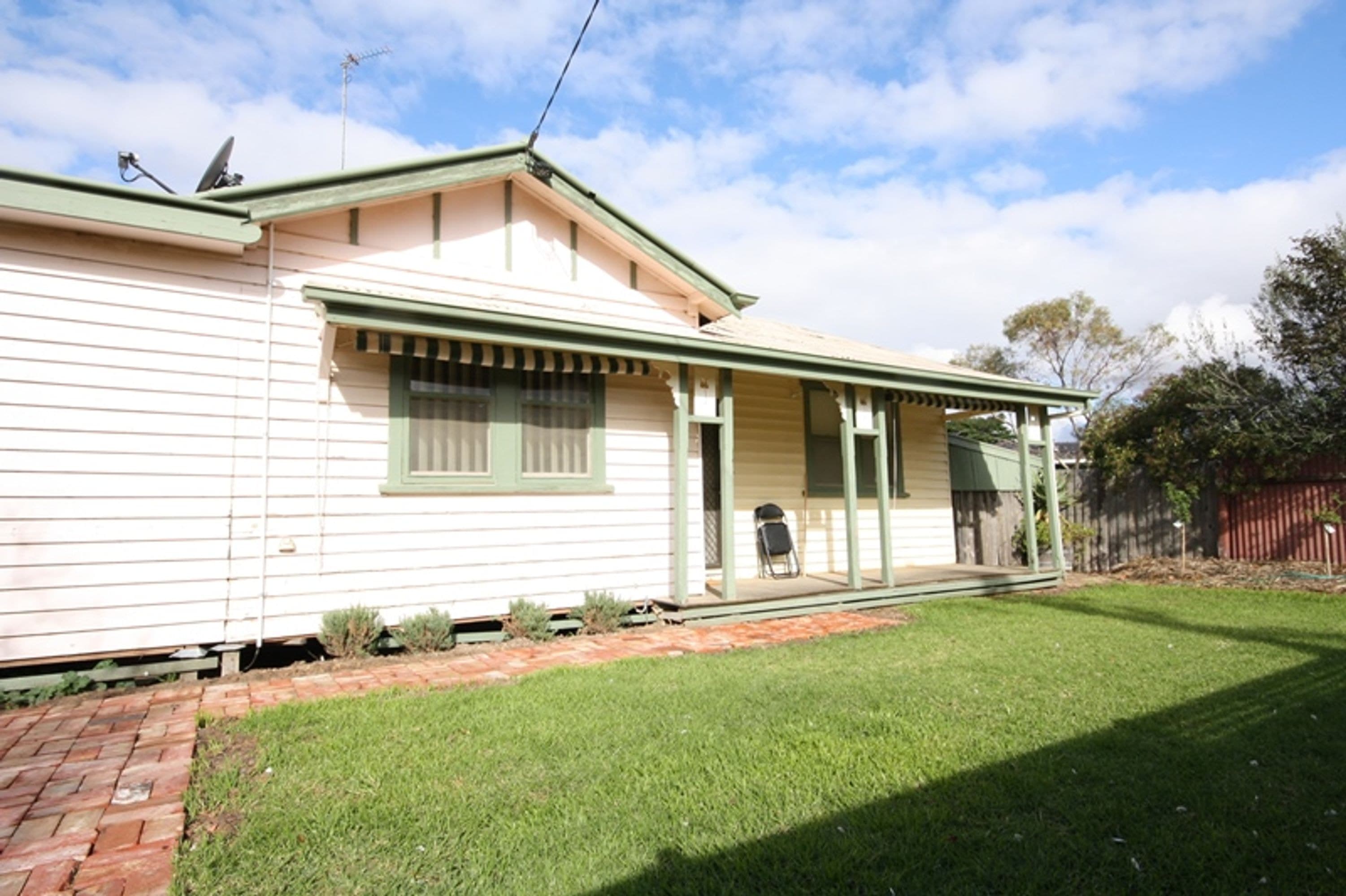 1 Small Street, Horsham VIC 3400, Horsham - Image 1