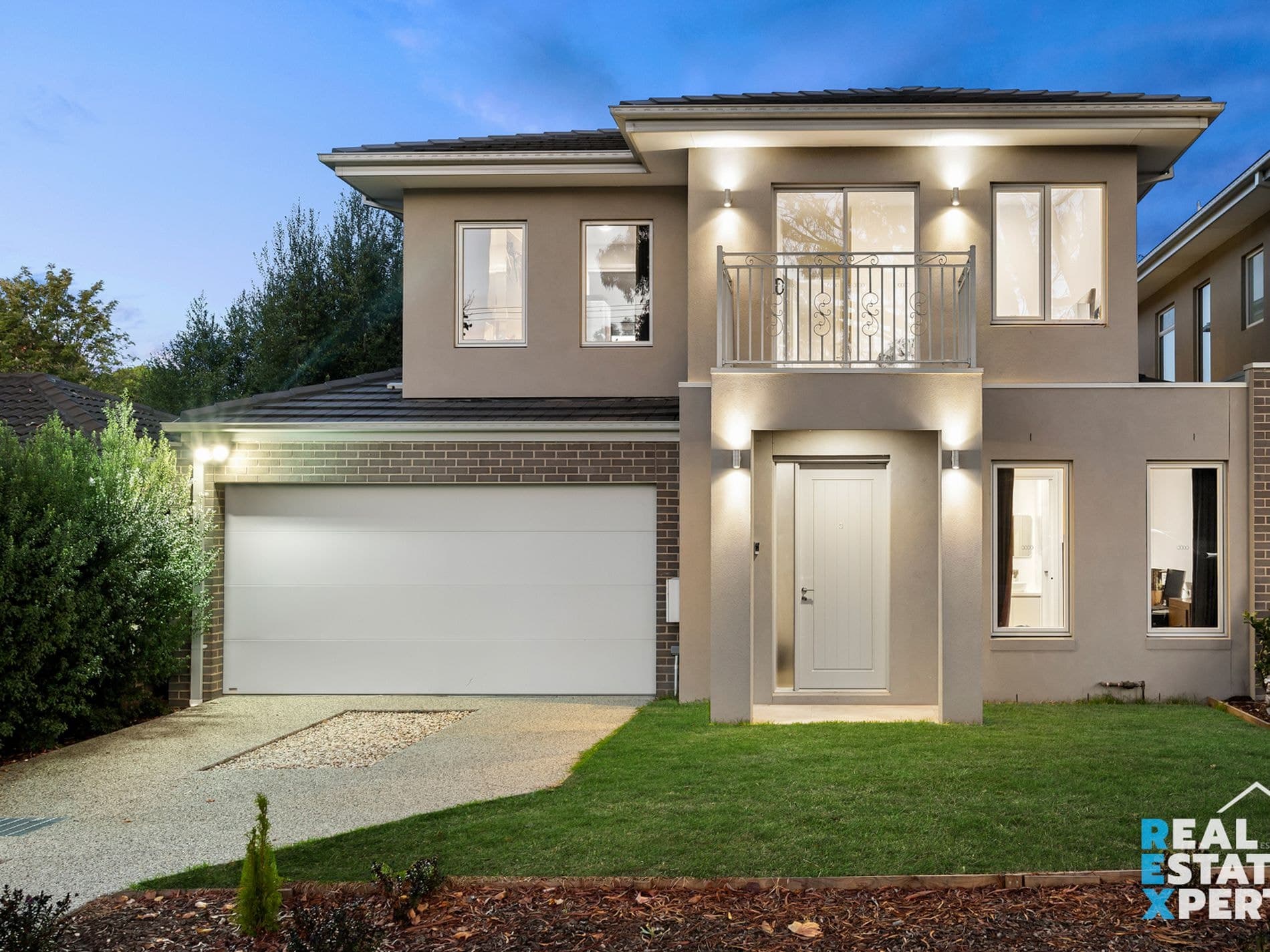 3 / 16 Manuka Road, Berwick, Berwick - Image 1
