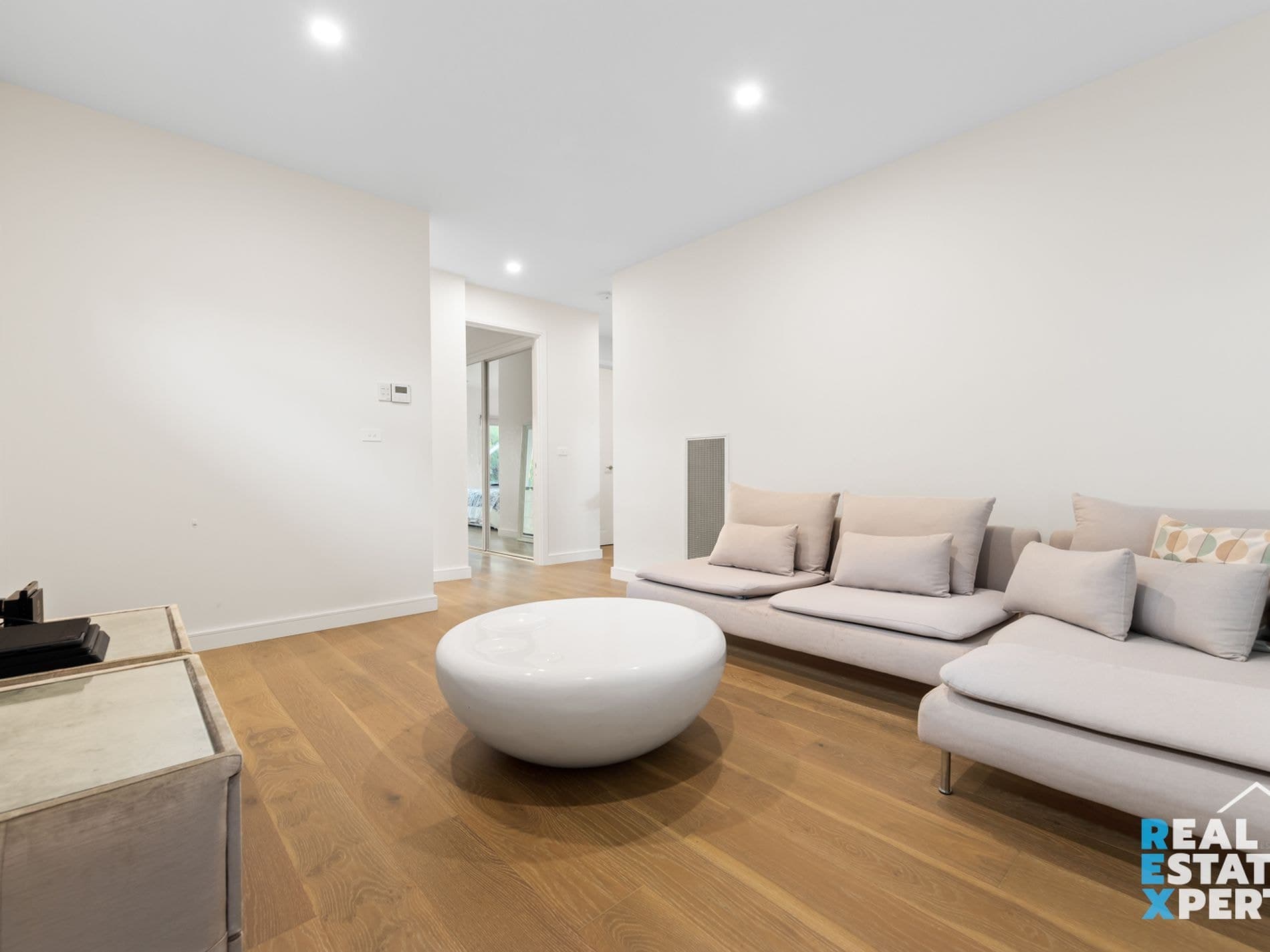 3 / 16 Manuka Road, Berwick, Berwick - Thumbnail 6
